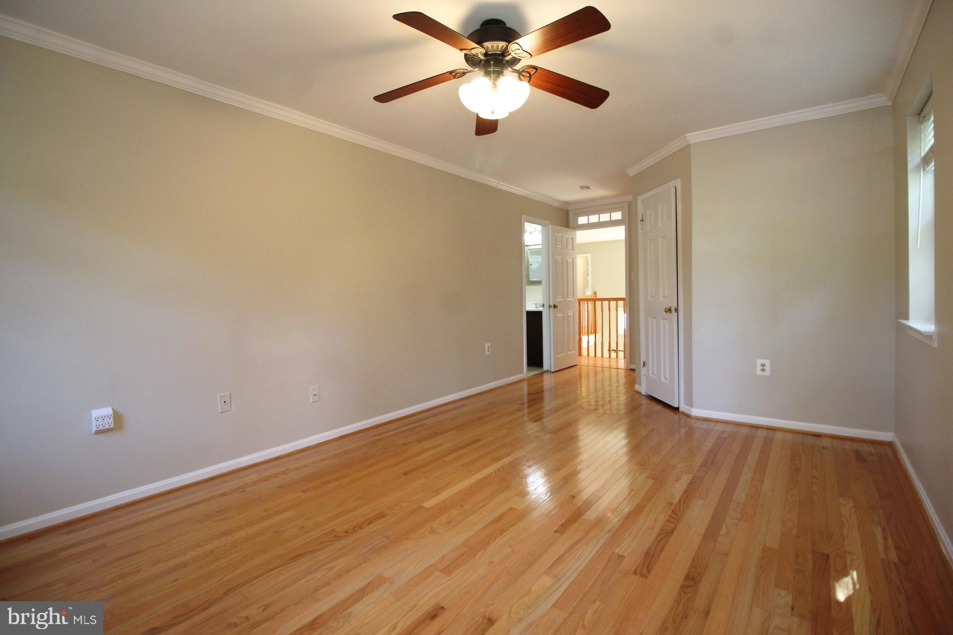 RESTON - Residential Lease