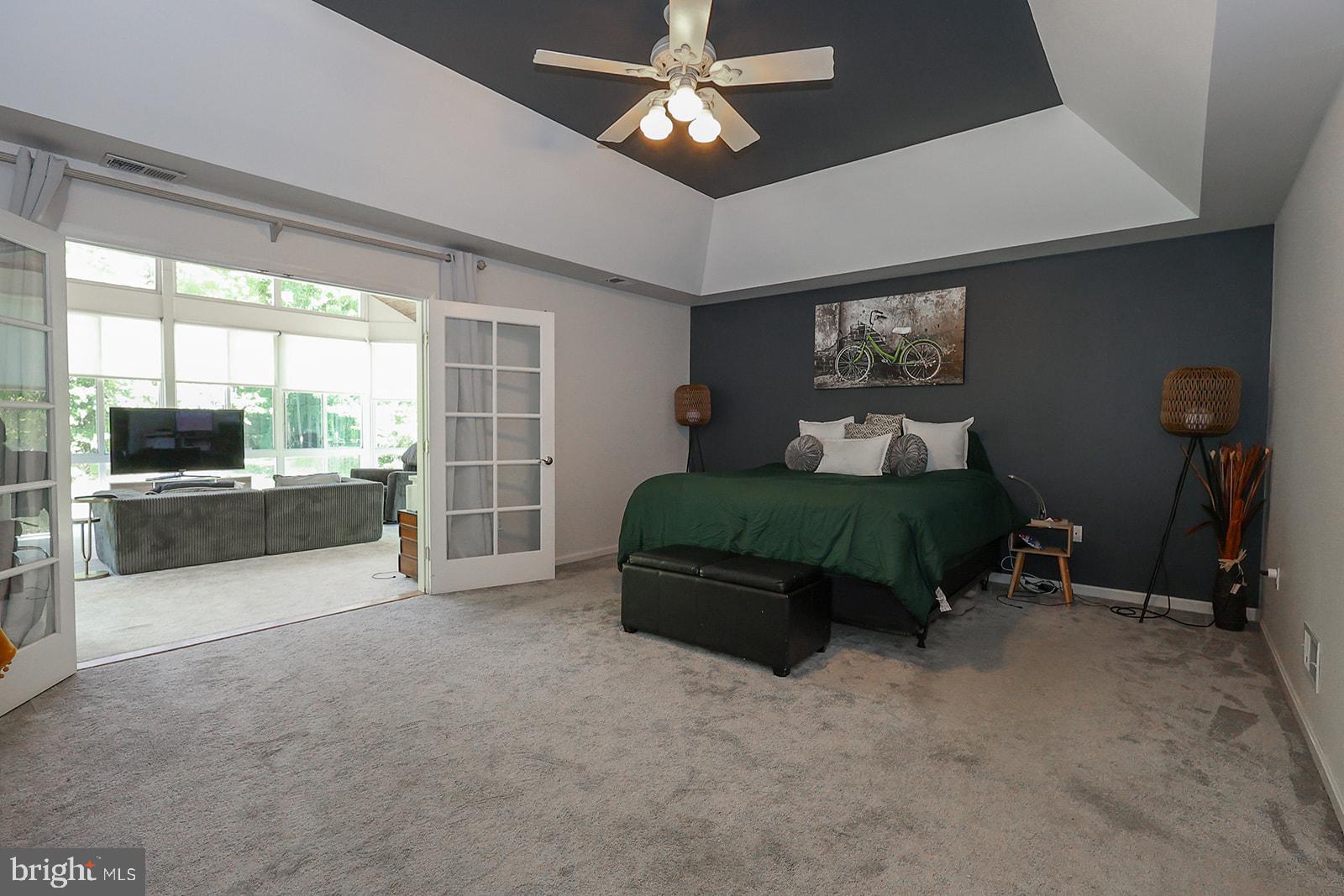 THUNDER HILL - Residential