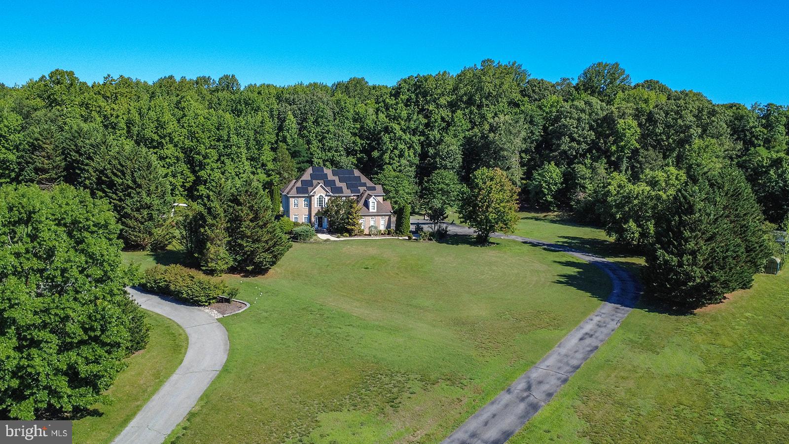 THUNDER HILL - Residential