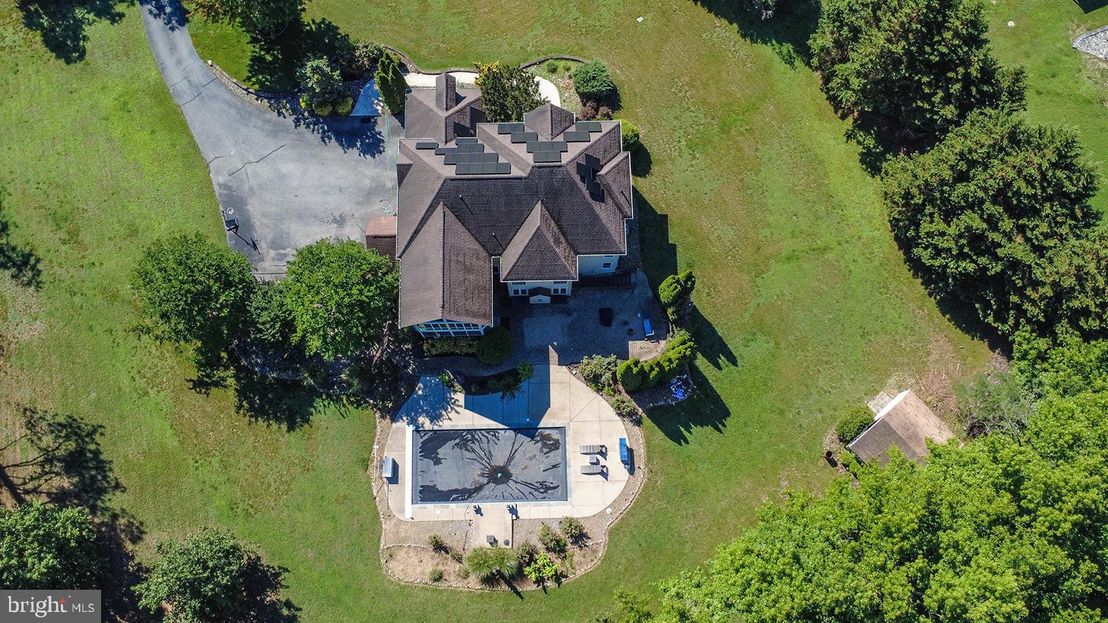 THUNDER HILL - Residential