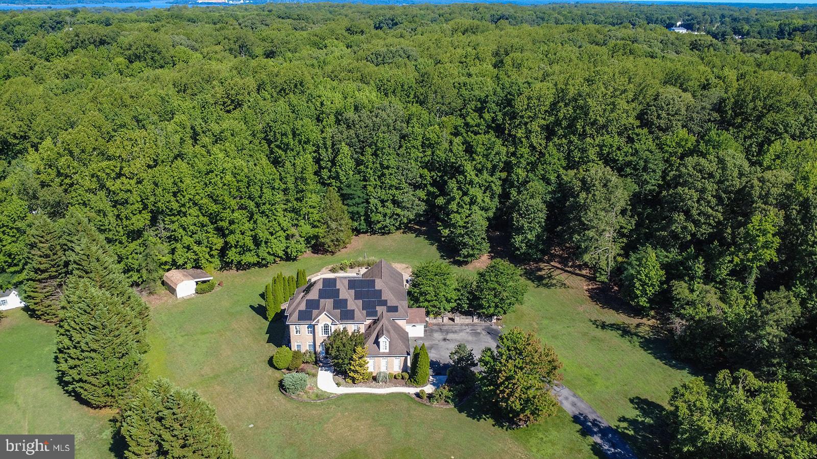 THUNDER HILL - Residential