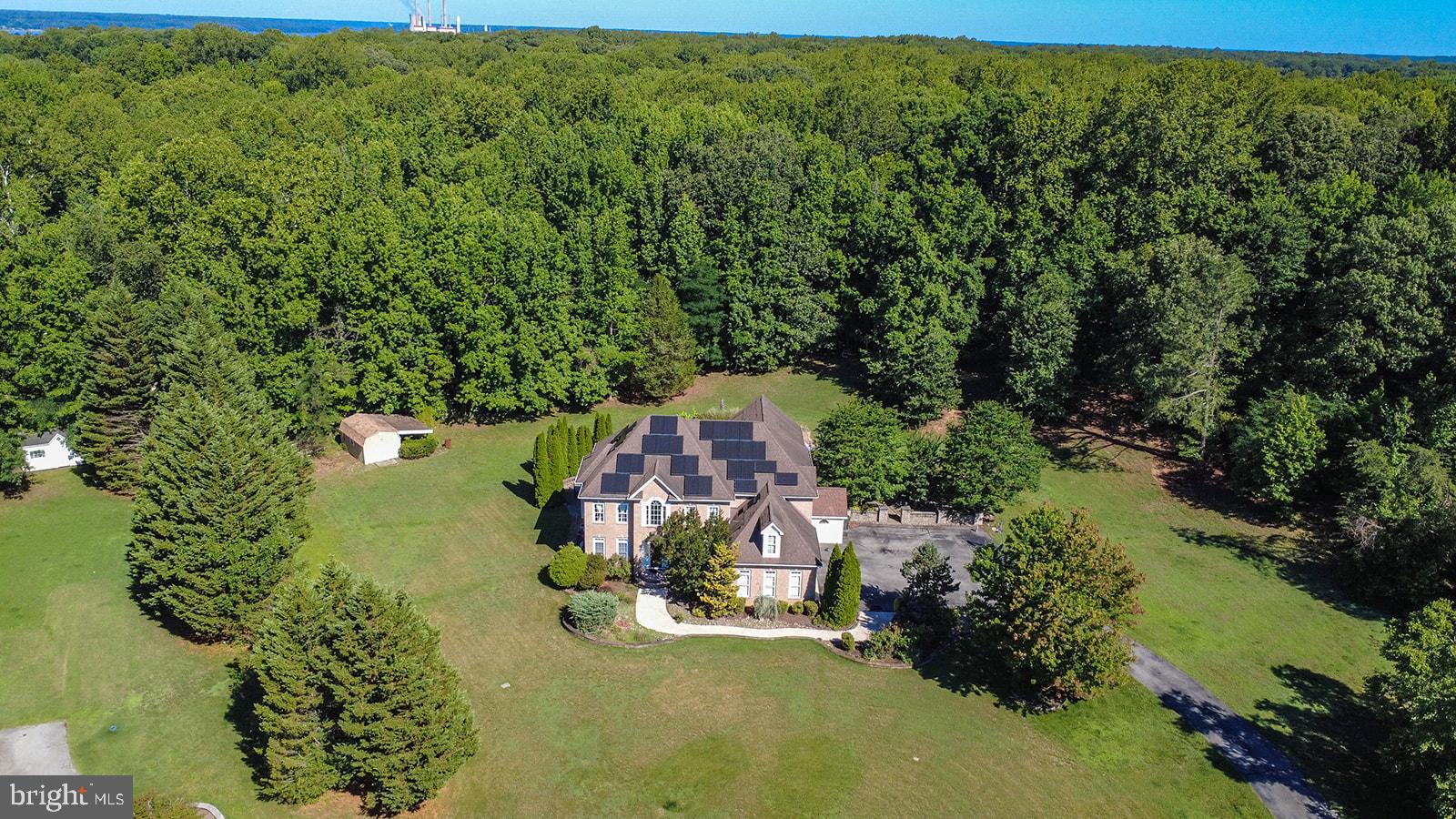 THUNDER HILL - Residential