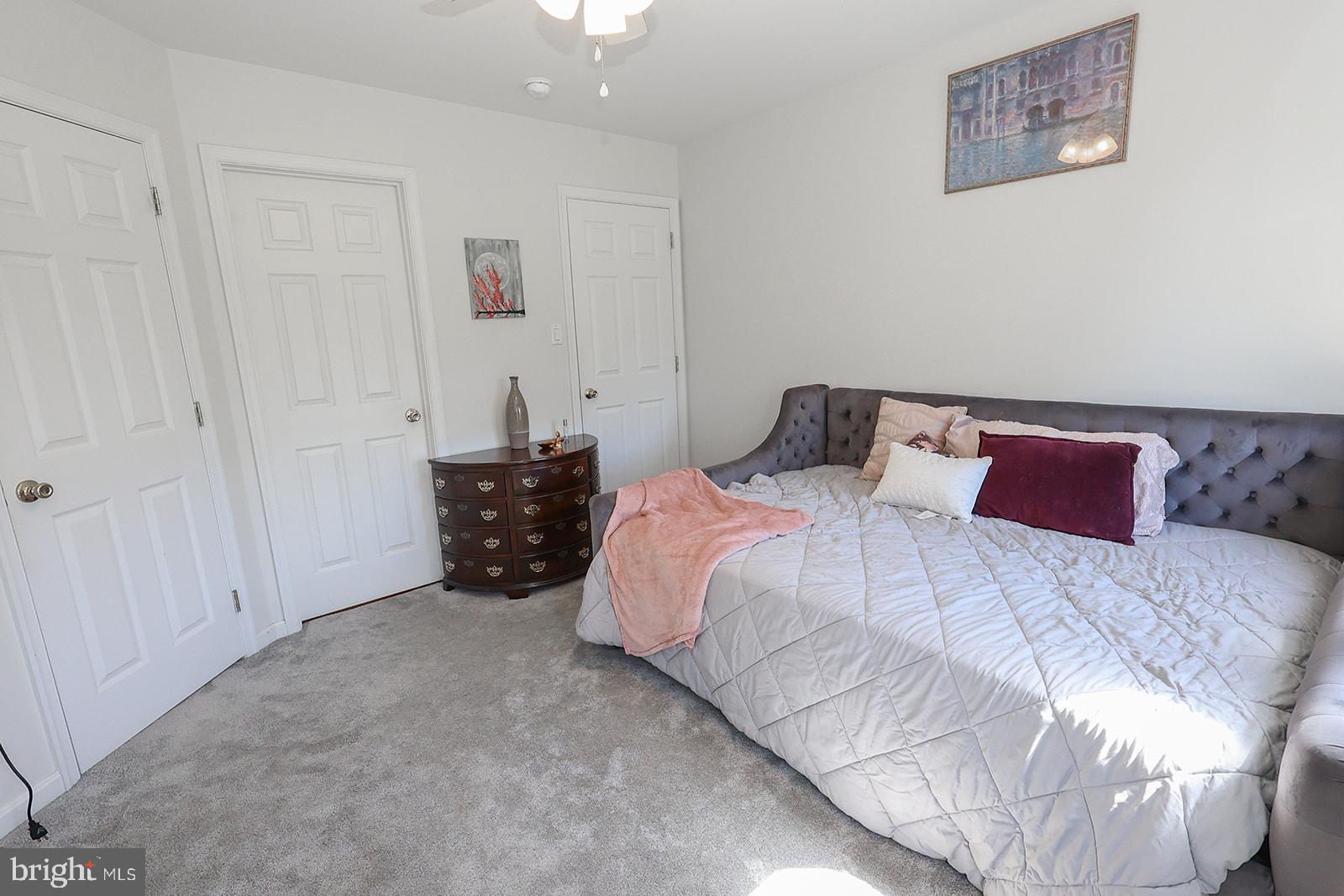 THUNDER HILL - Residential