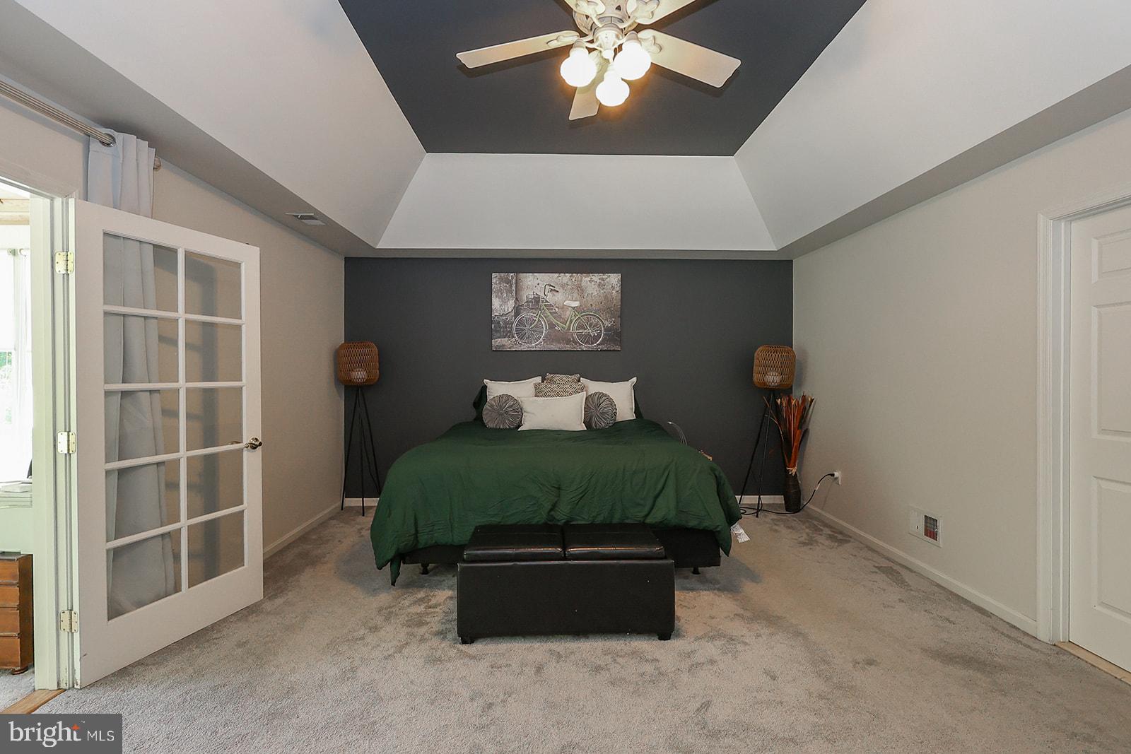 THUNDER HILL - Residential