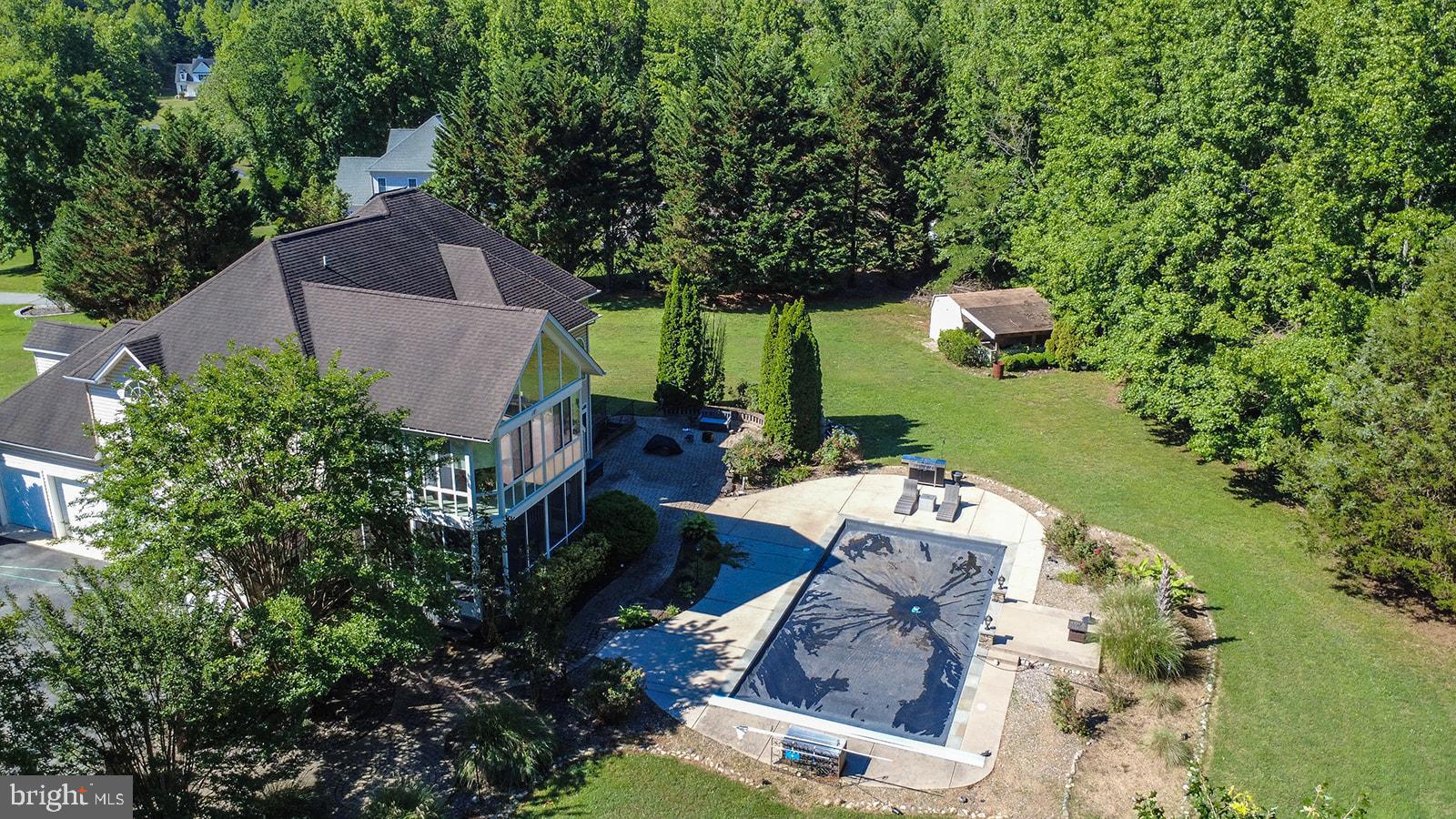 THUNDER HILL - Residential