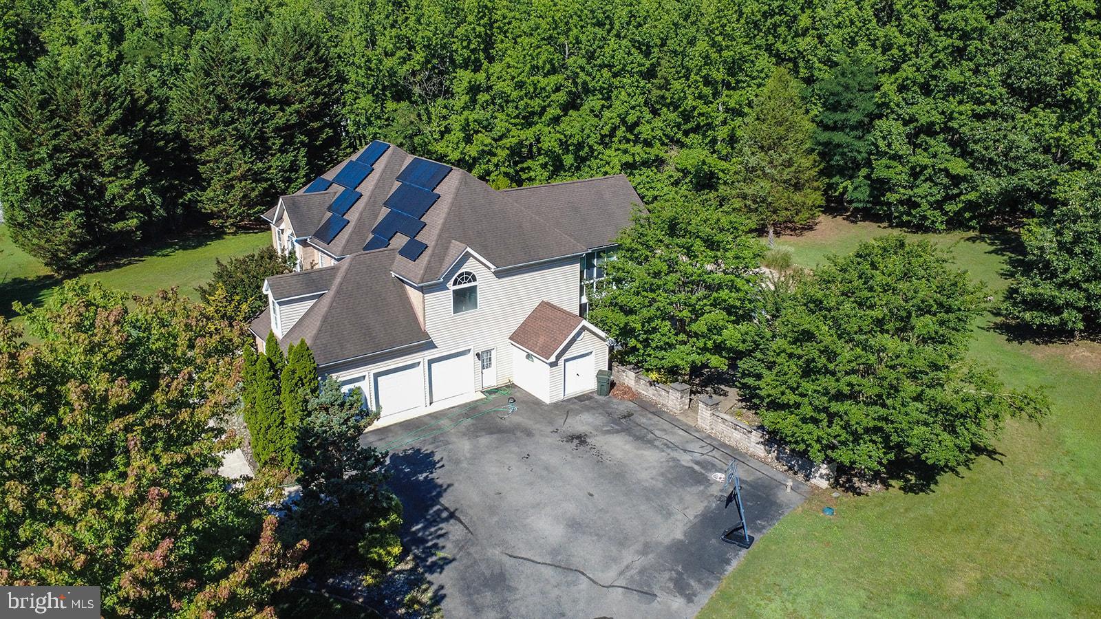 THUNDER HILL - Residential
