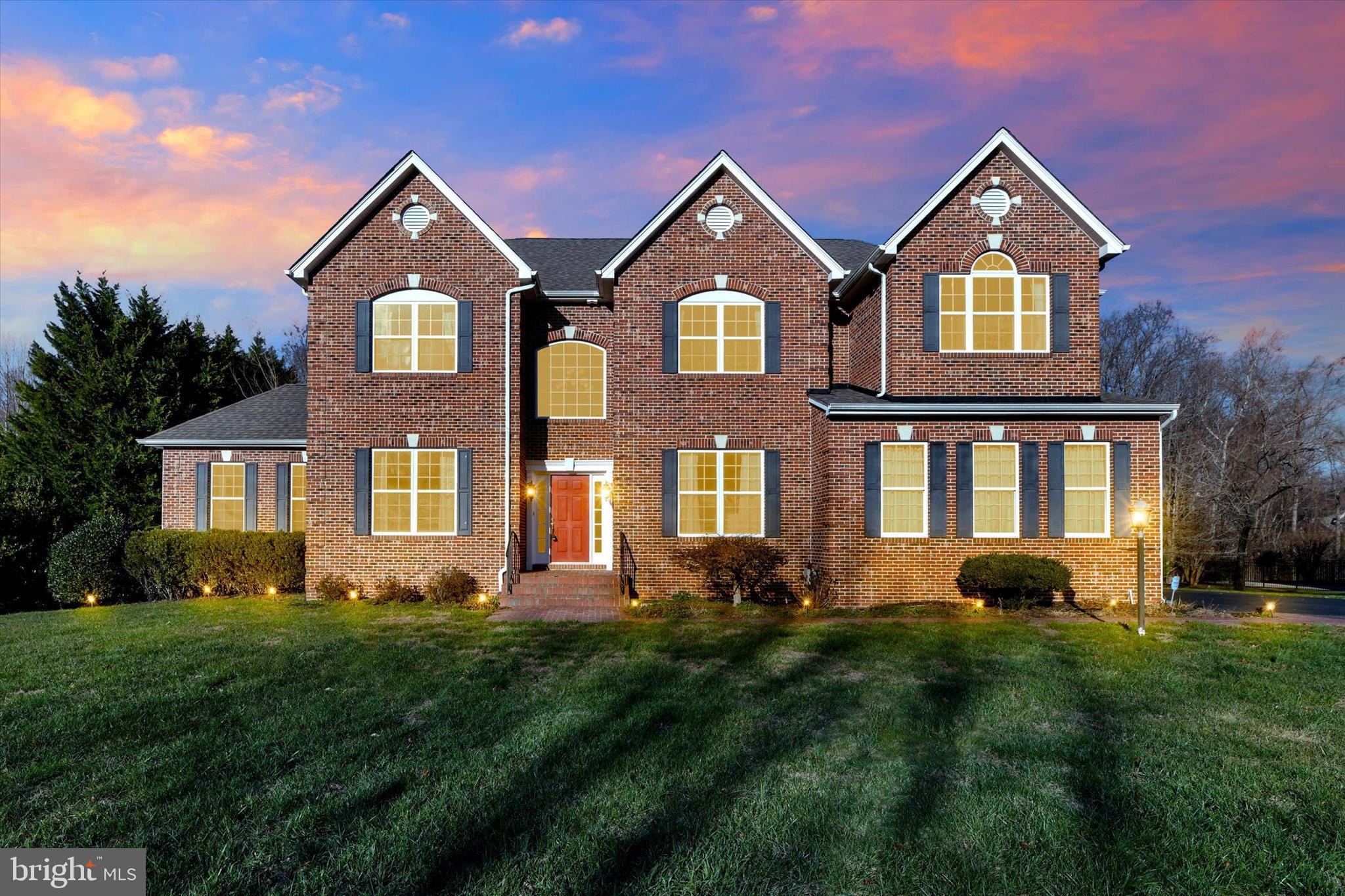 LORINS PRIDE - Residential