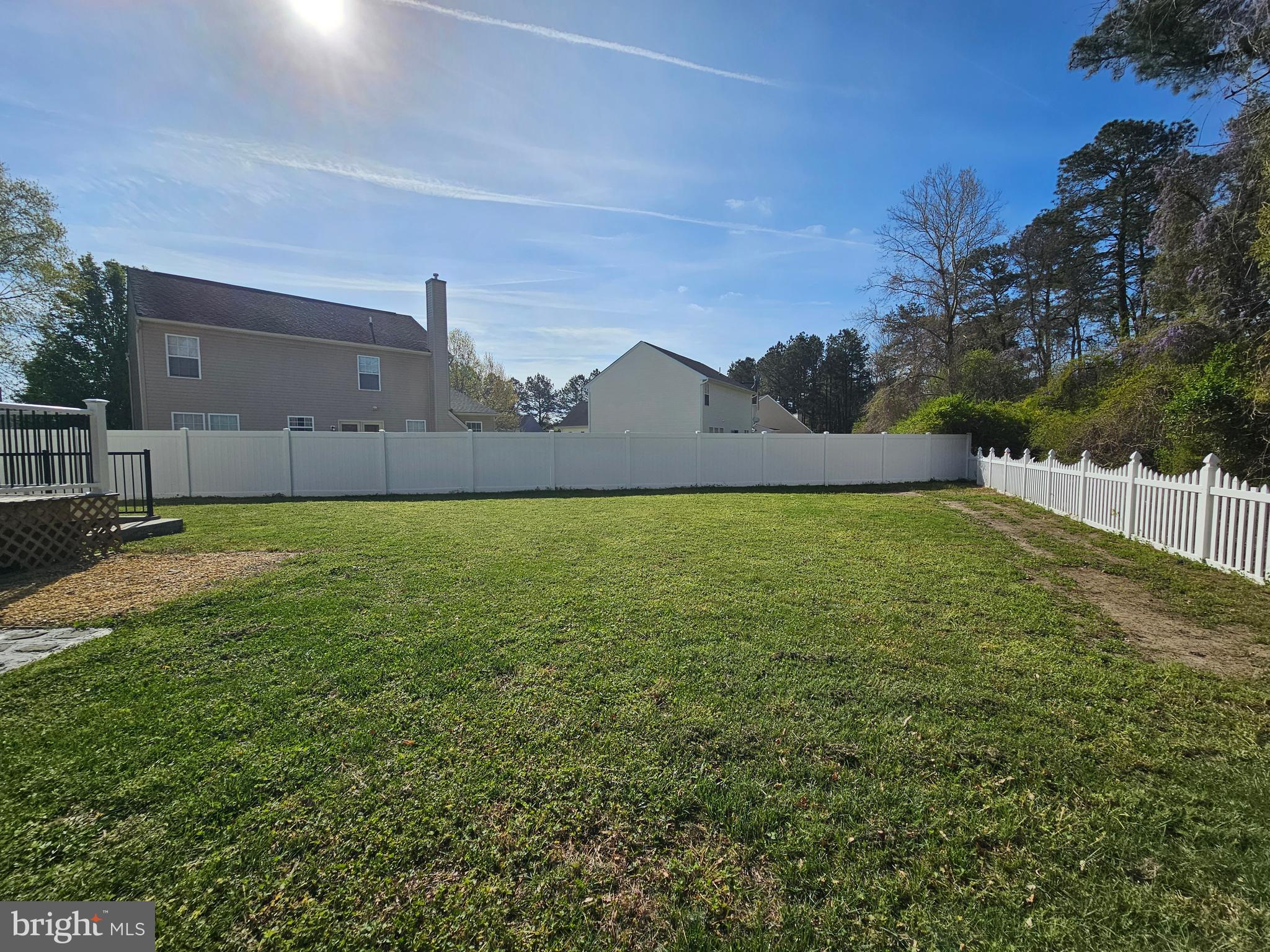 HARBOR POINTE - Residential
