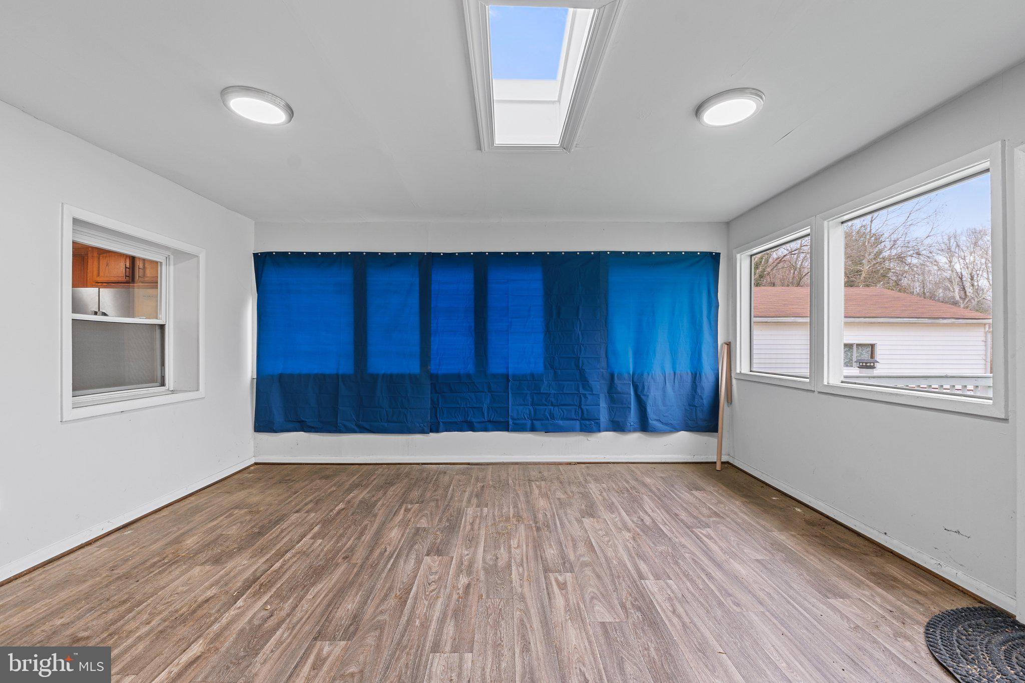 DALE CITY - Residential Lease