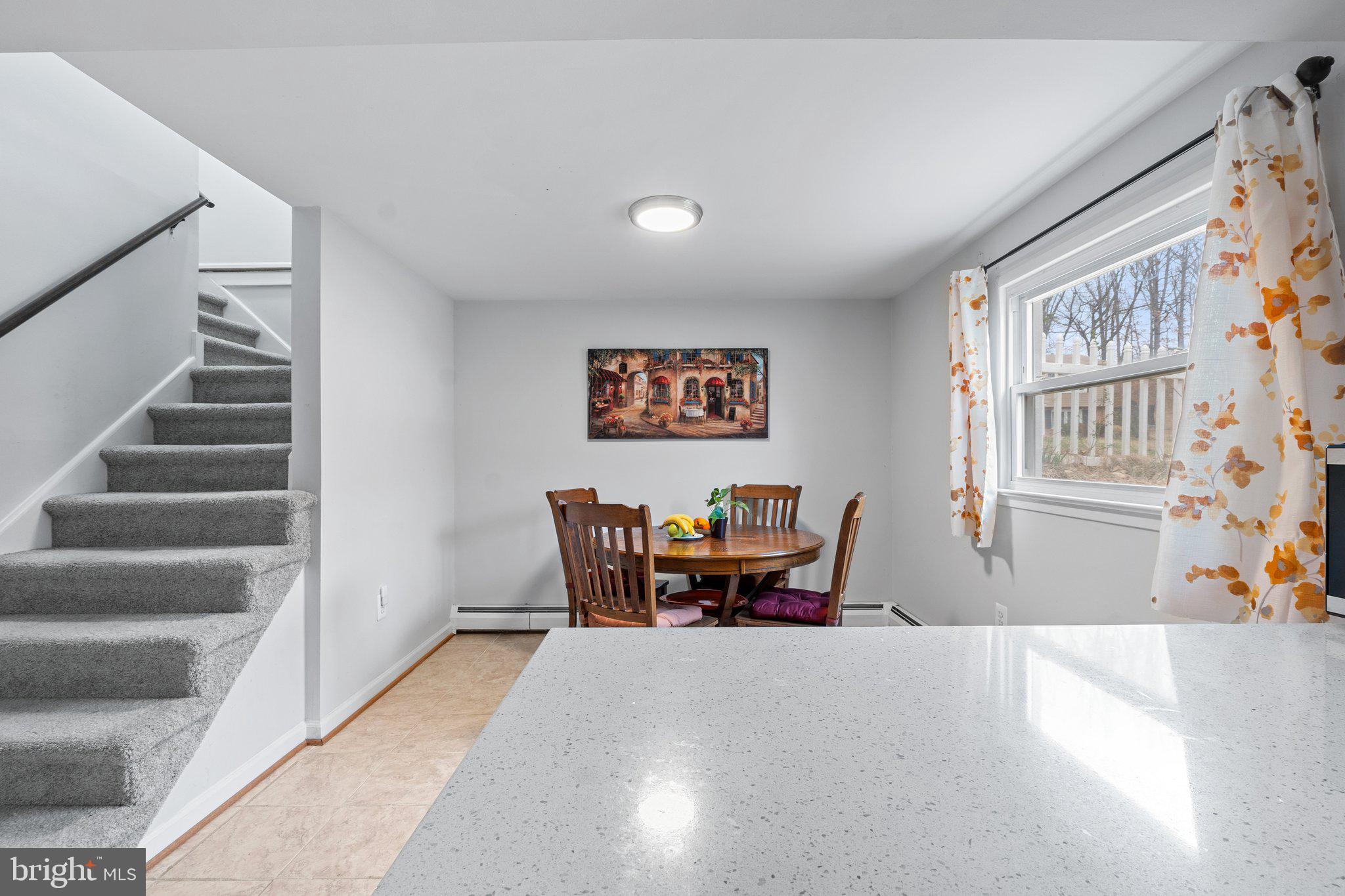 DALE CITY - Residential Lease