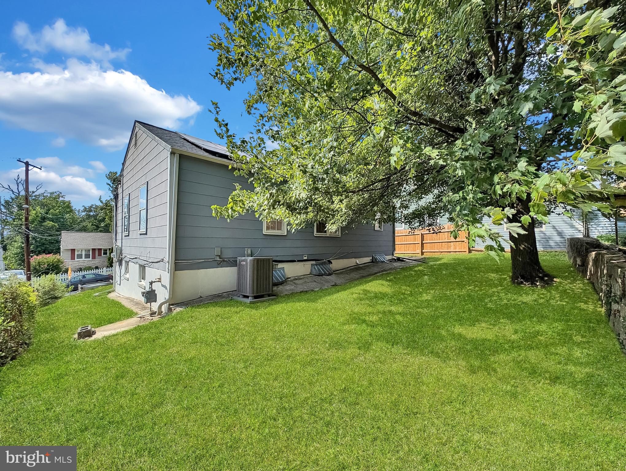 ROGERS HEIGHTS - Residential