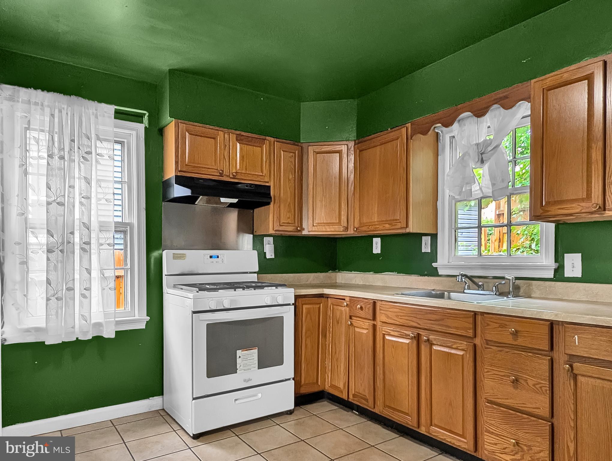 ROGERS HEIGHTS - Residential