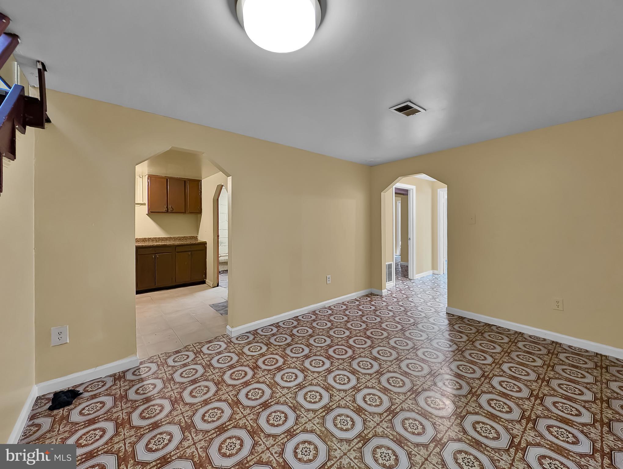 ROGERS HEIGHTS - Residential