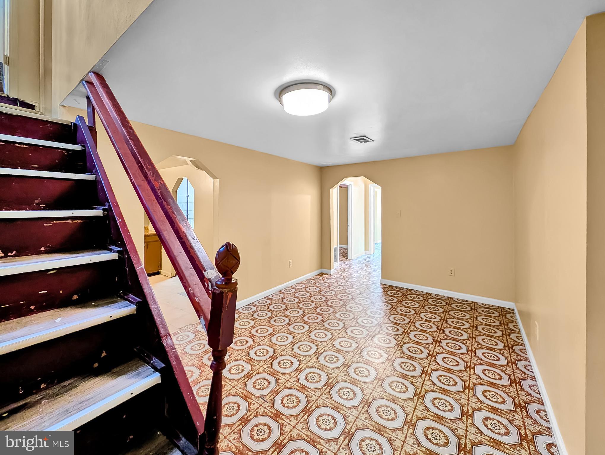 ROGERS HEIGHTS - Residential