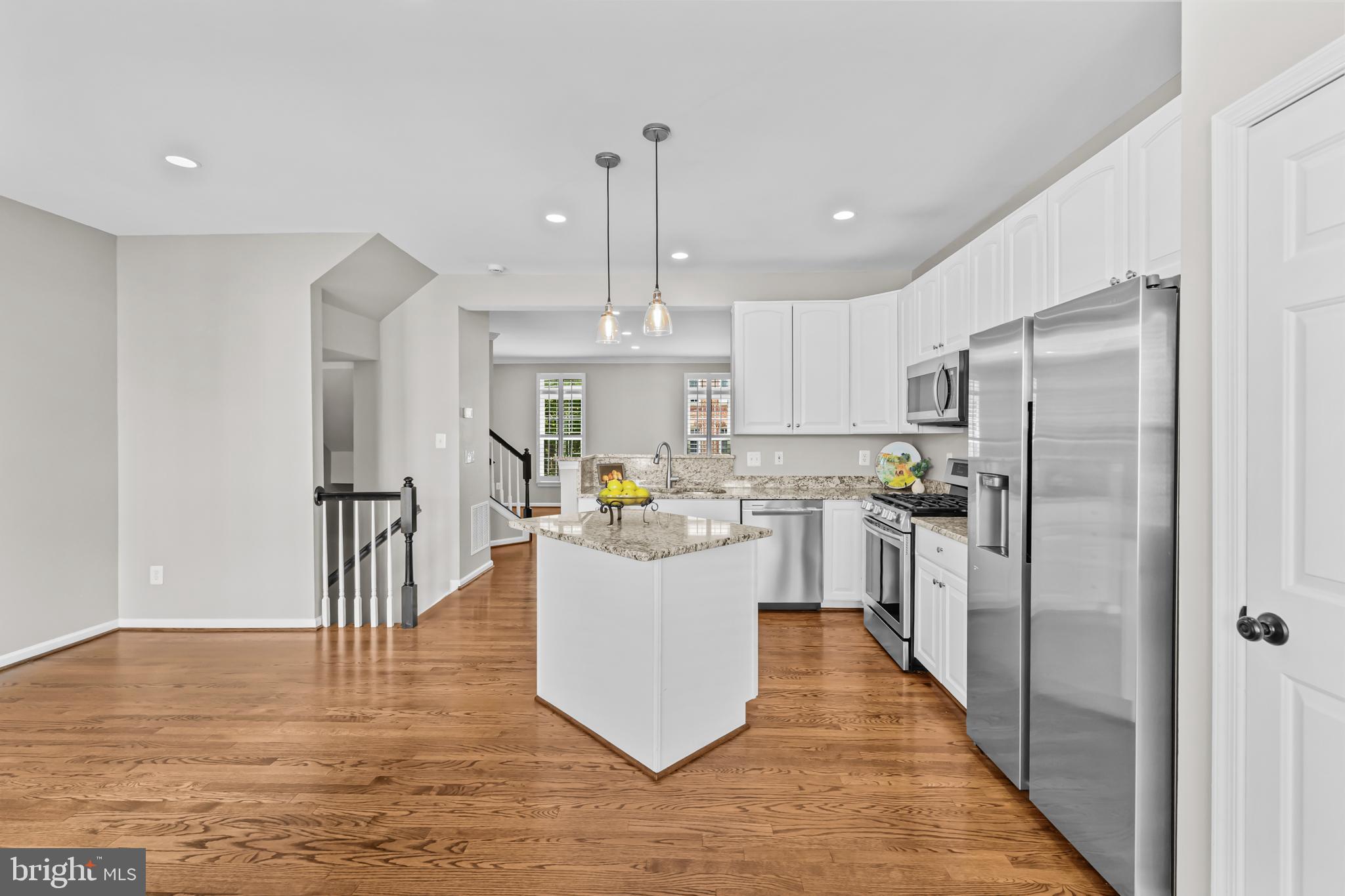 CAMERON STATION - Residential