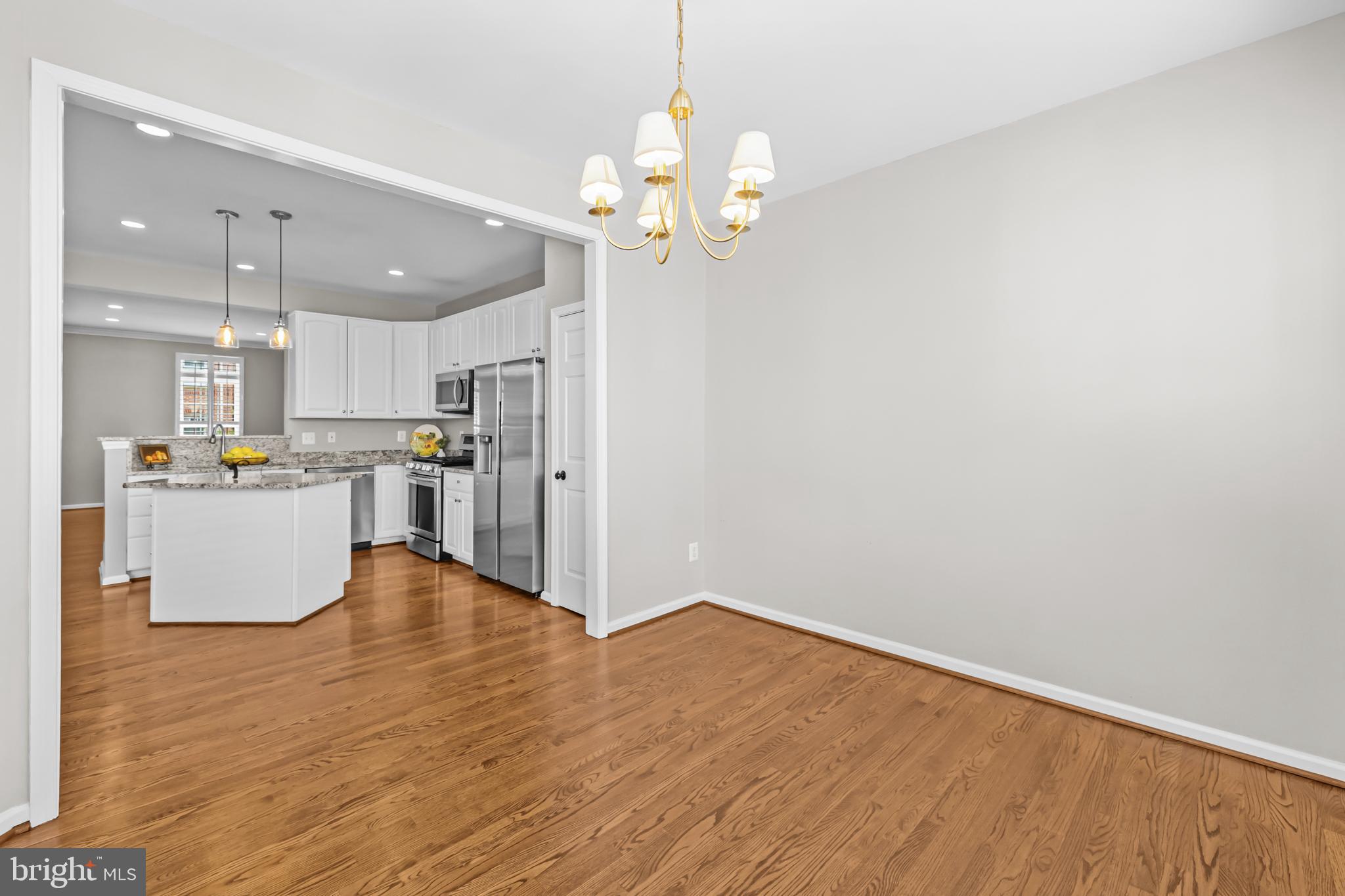 CAMERON STATION - Residential