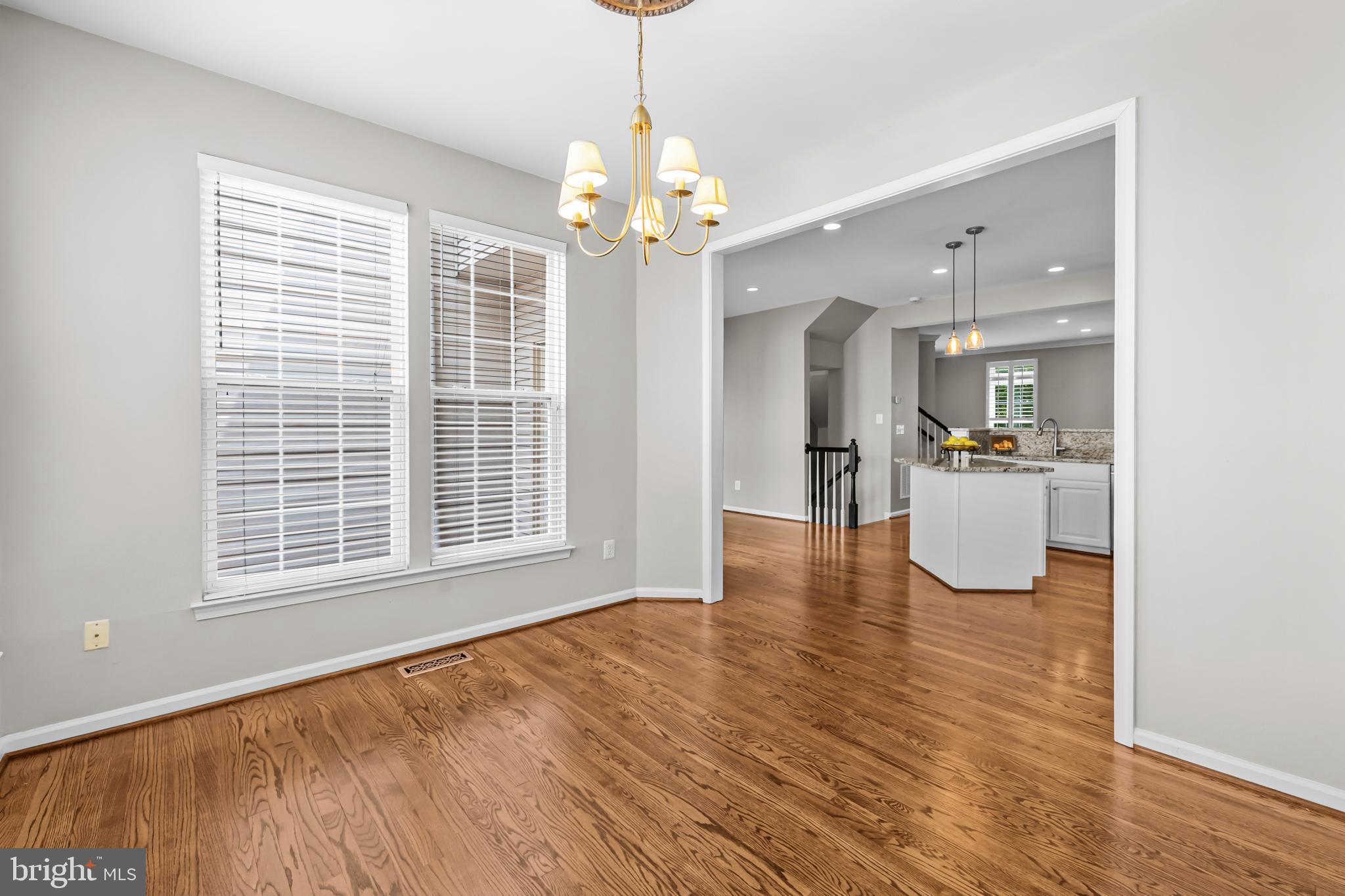 CAMERON STATION - Residential