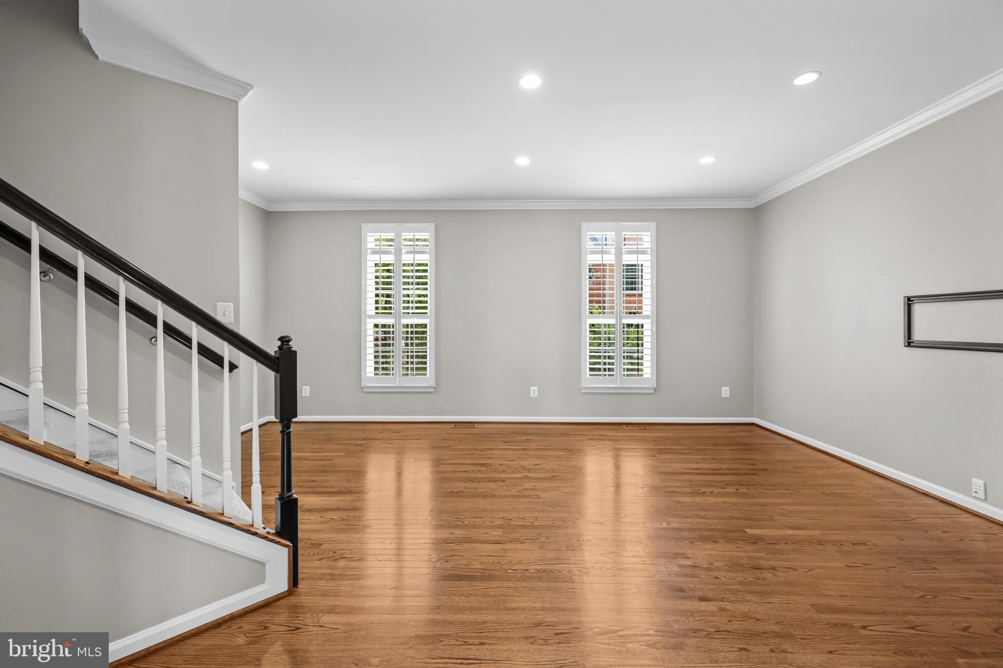 CAMERON STATION - Residential
