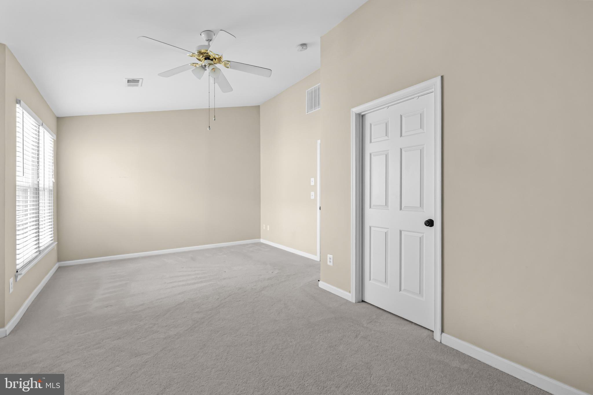 CAMERON STATION - Residential