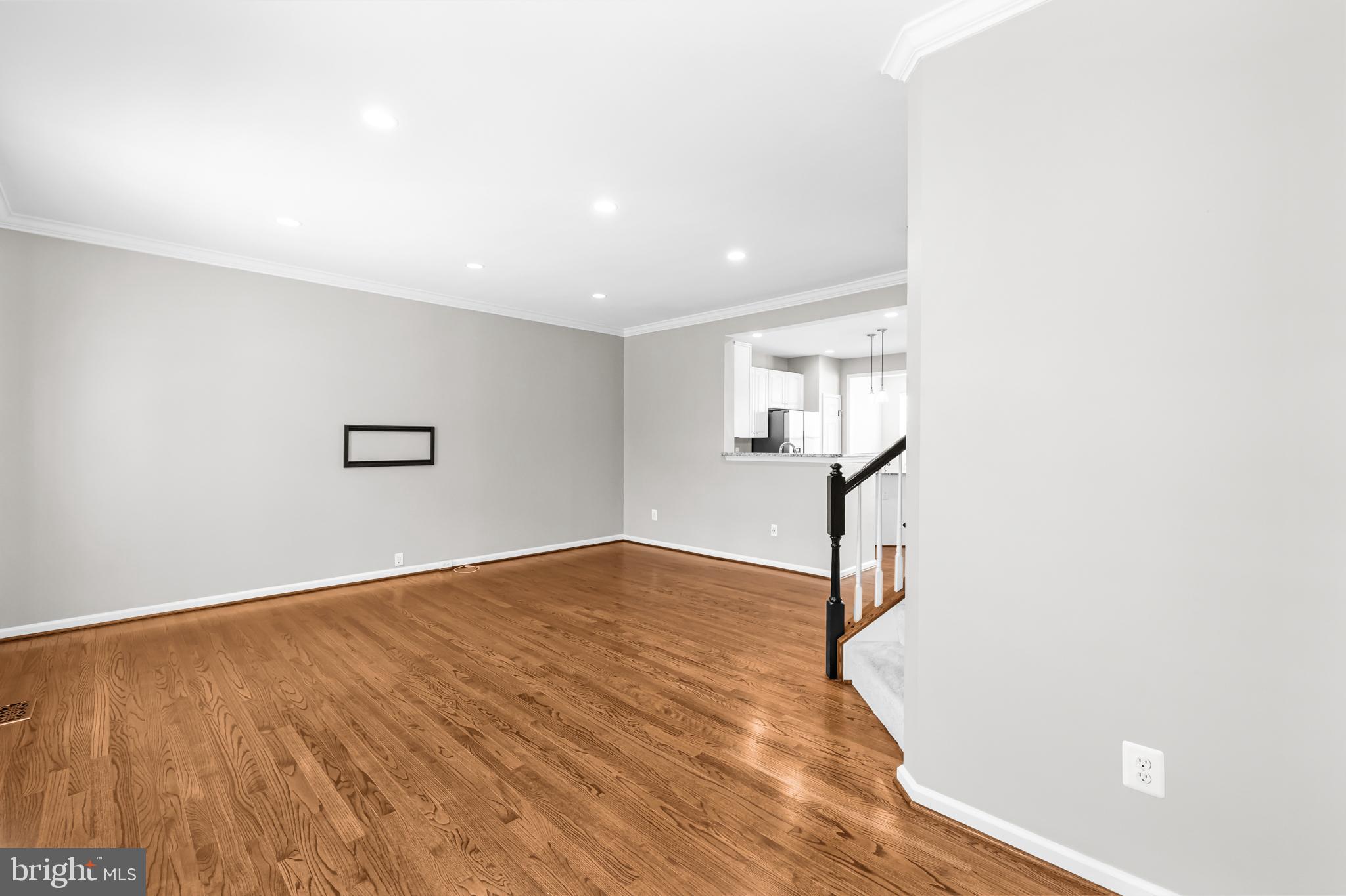 CAMERON STATION - Residential