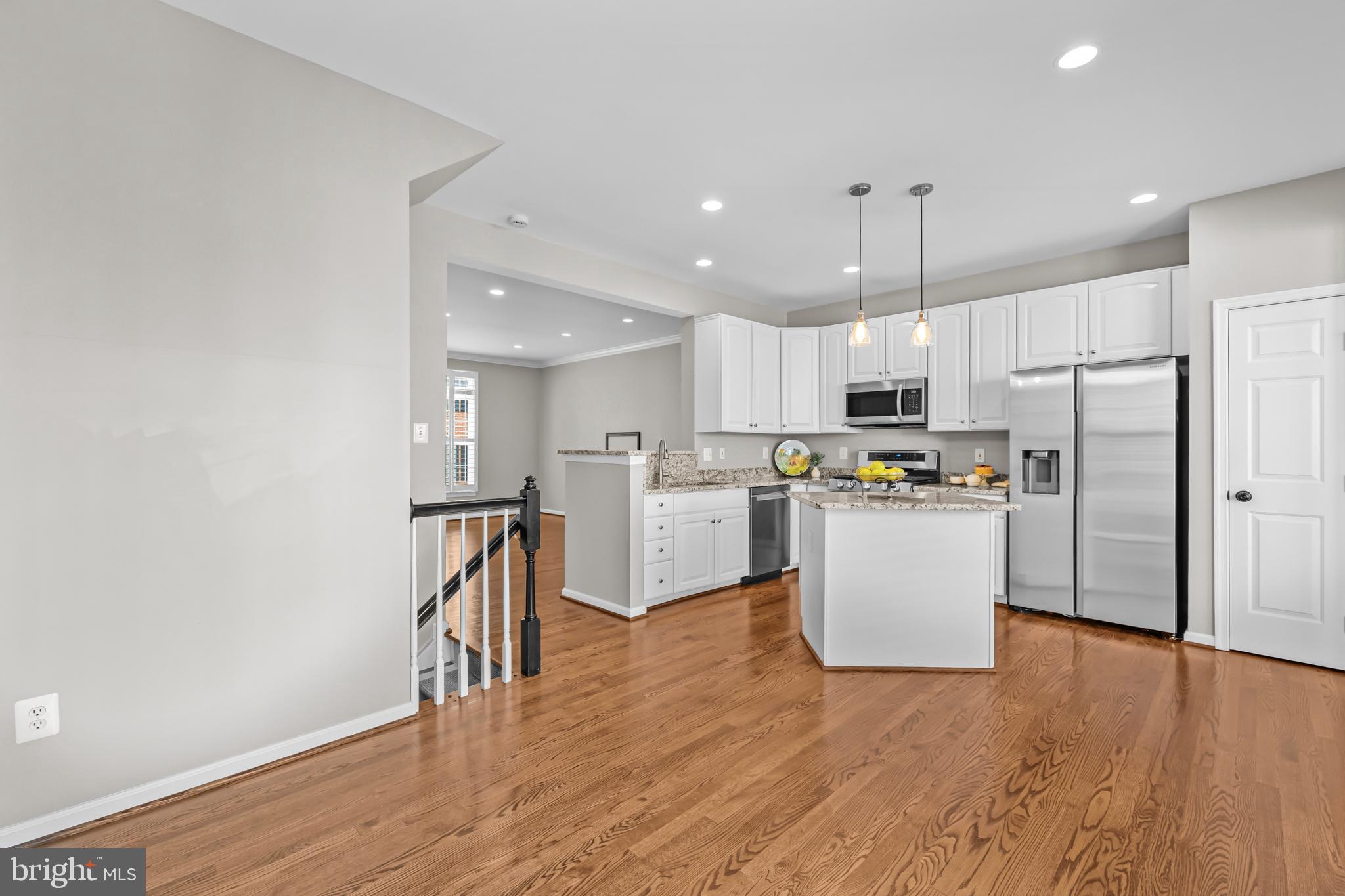 CAMERON STATION - Residential