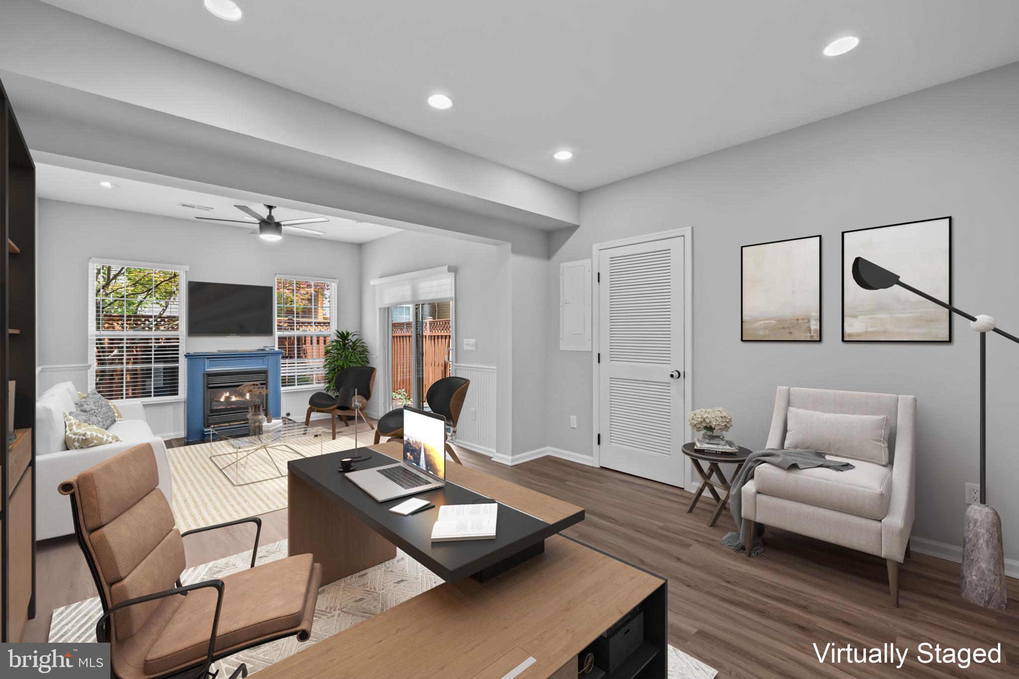 CAMERON STATION - Residential