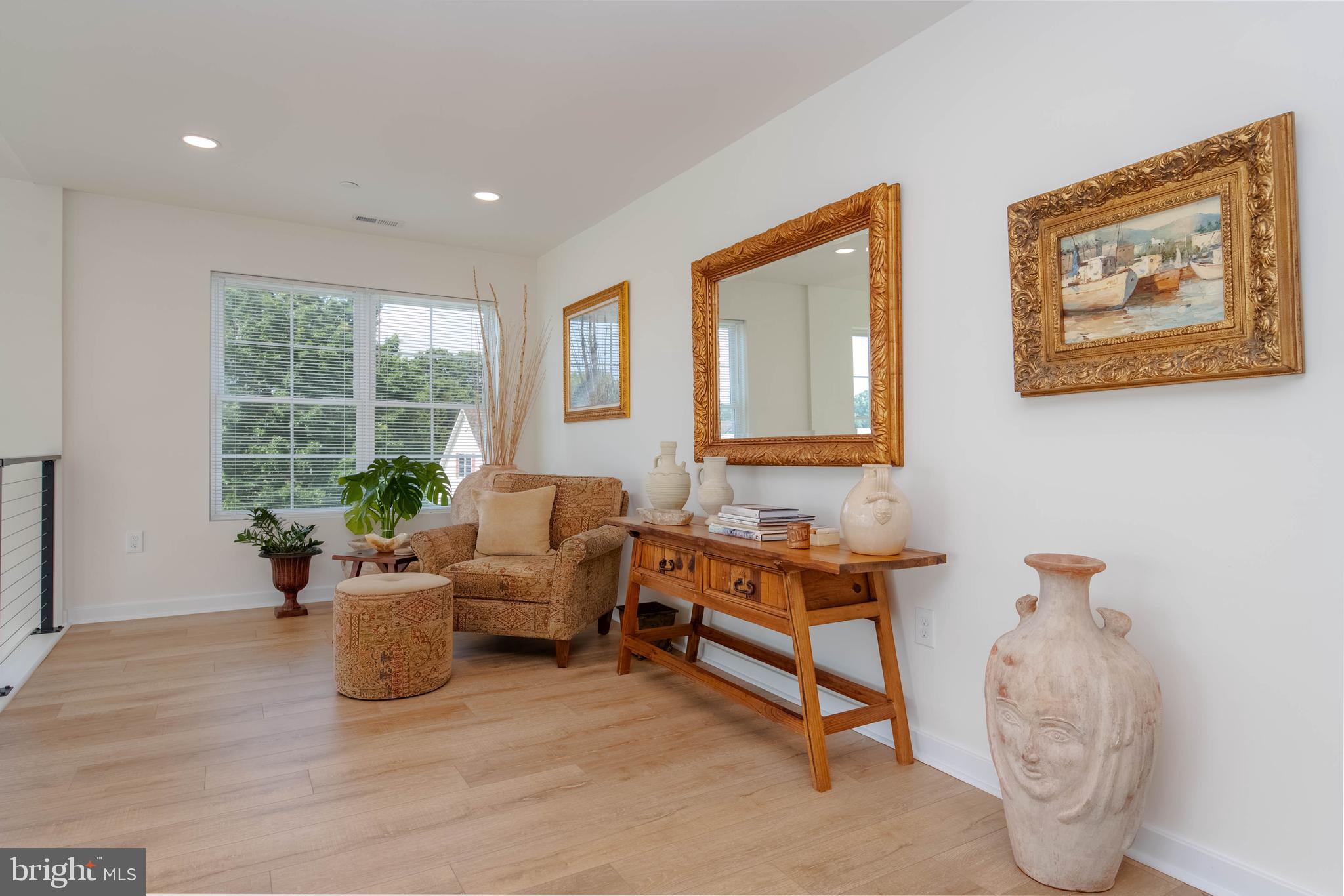 LONG BEACH ESTATES - Residential