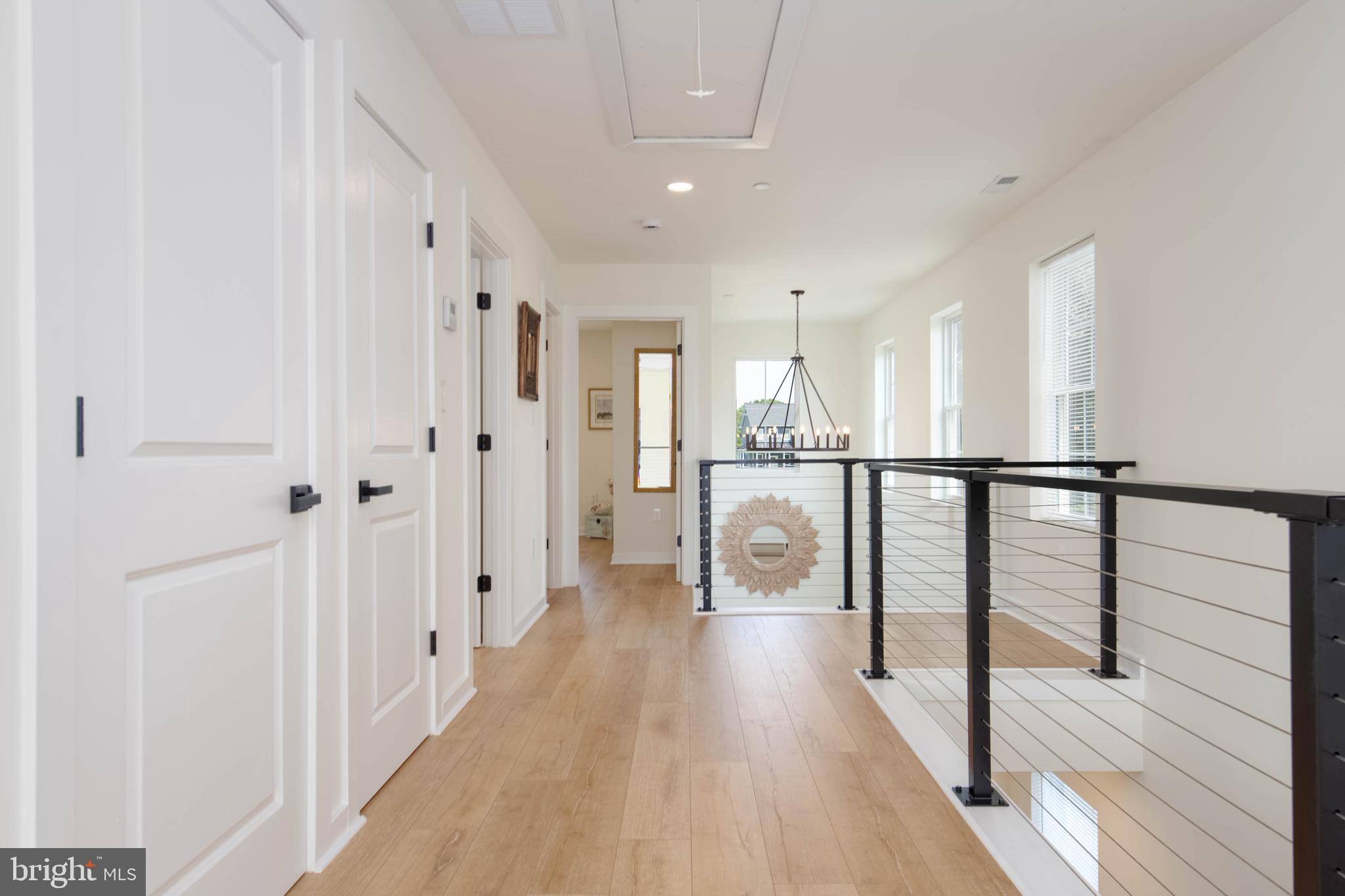 LONG BEACH ESTATES - Residential