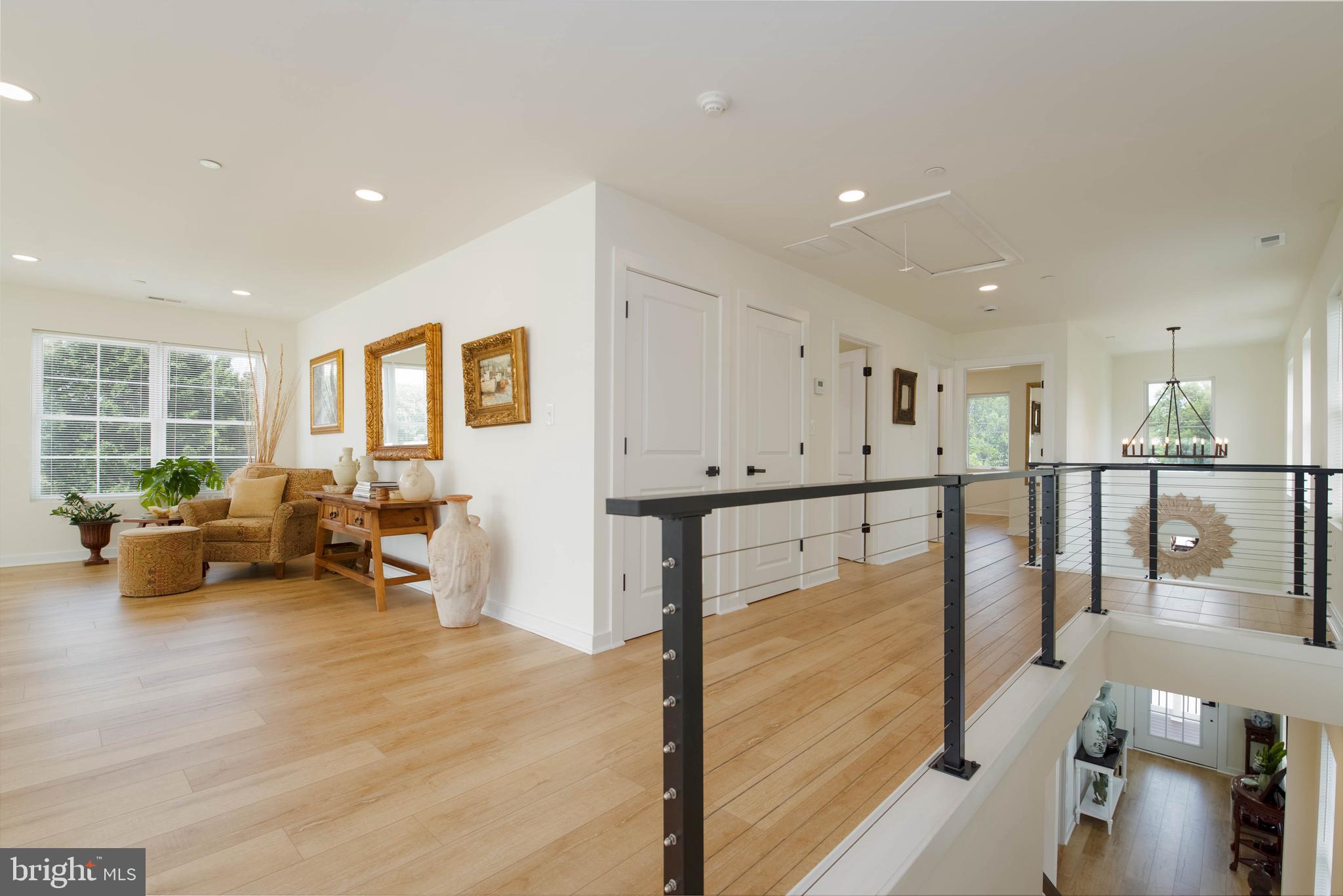 LONG BEACH ESTATES - Residential