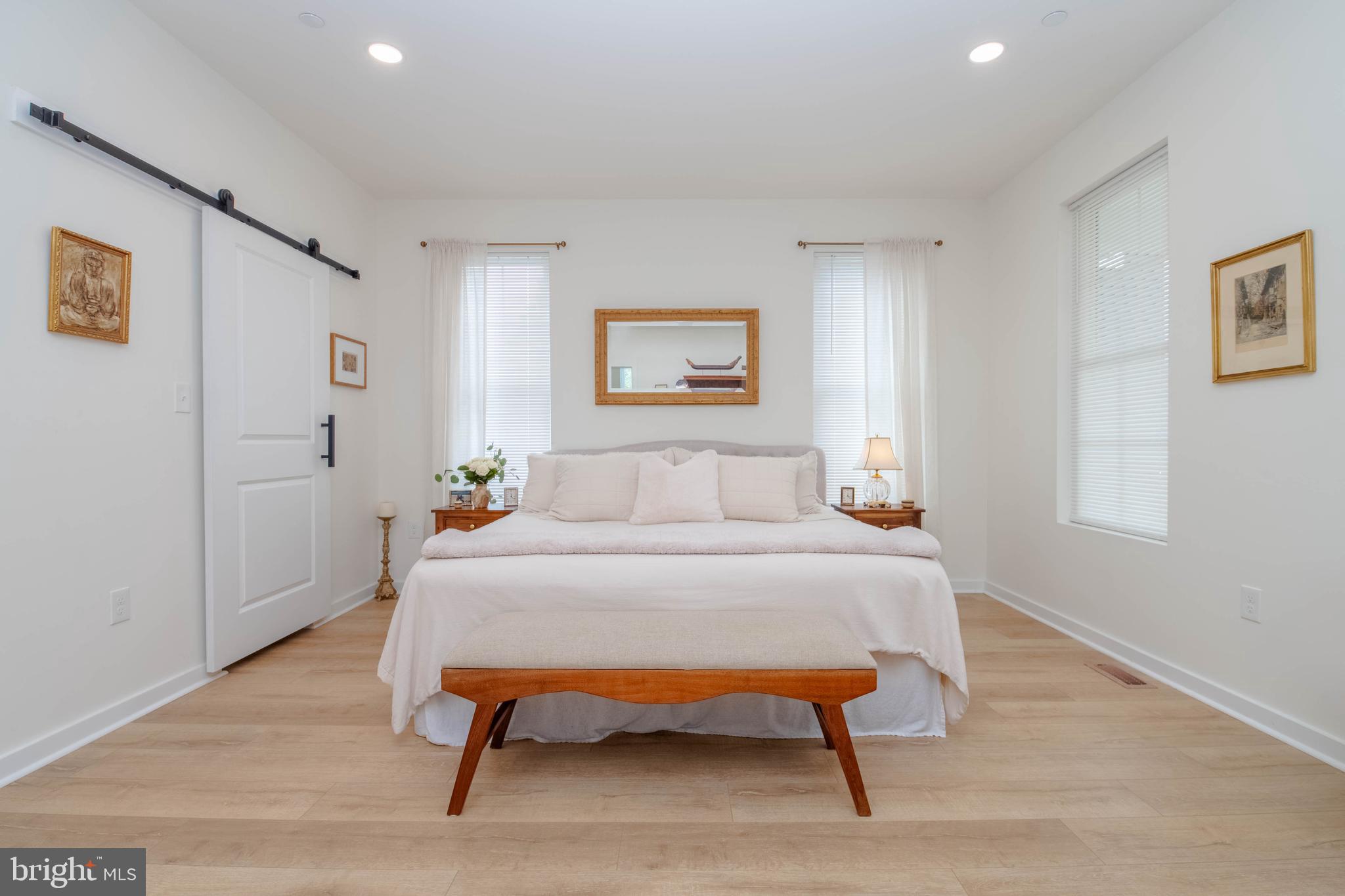 LONG BEACH ESTATES - Residential