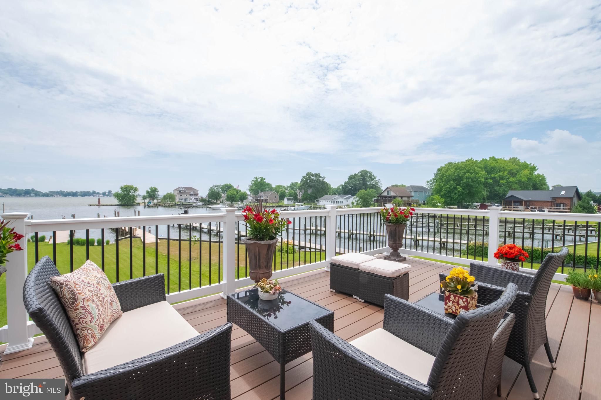 LONG BEACH ESTATES - Residential