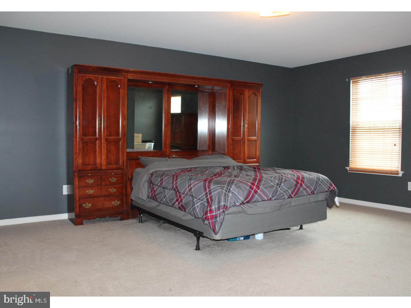 RIDGEVIEW - Residential