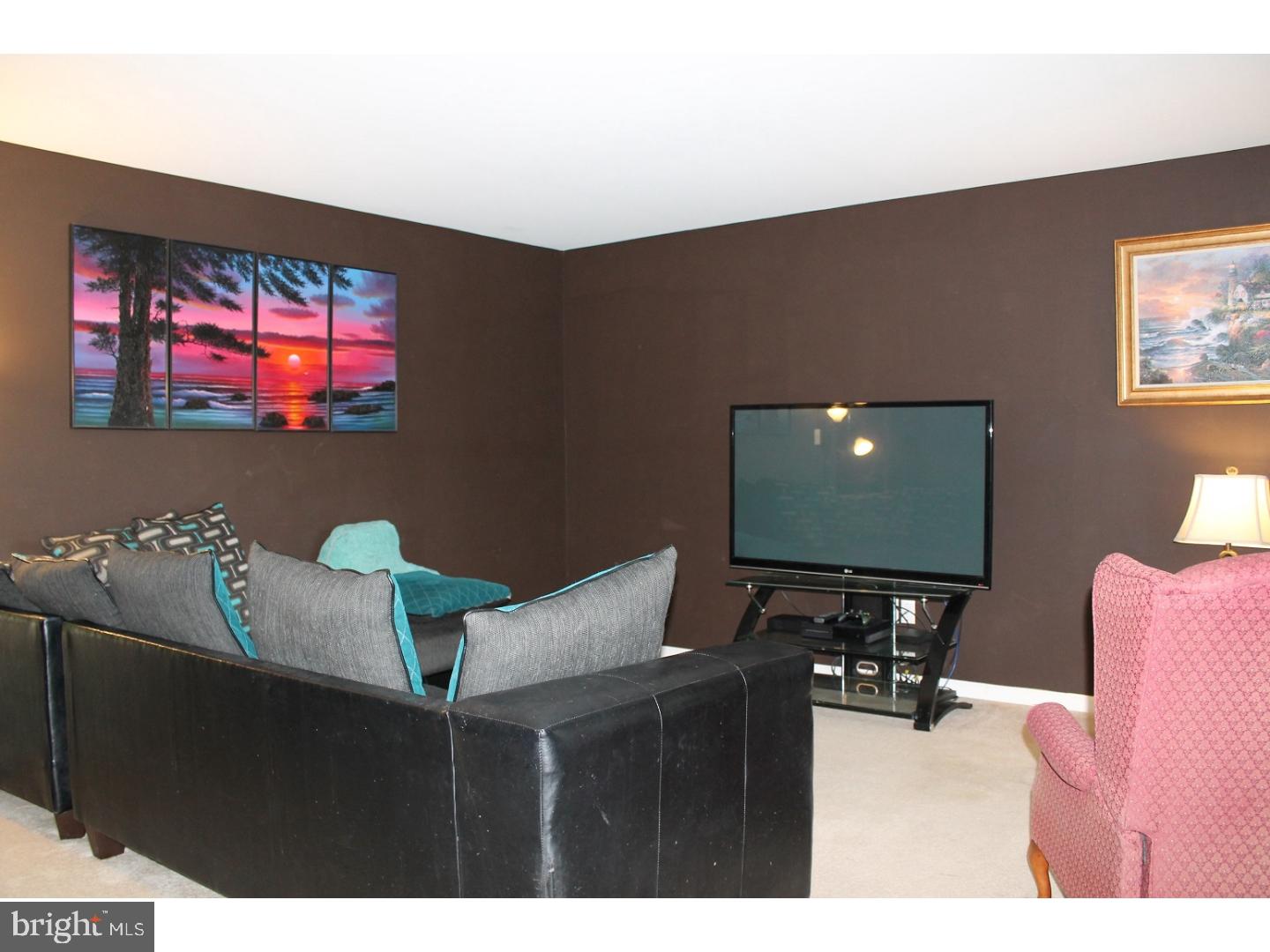 RIDGEVIEW - Residential