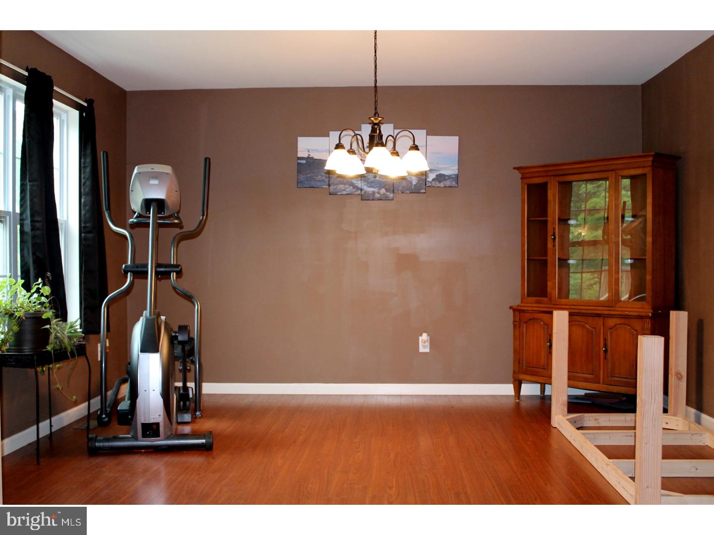 RIDGEVIEW - Residential