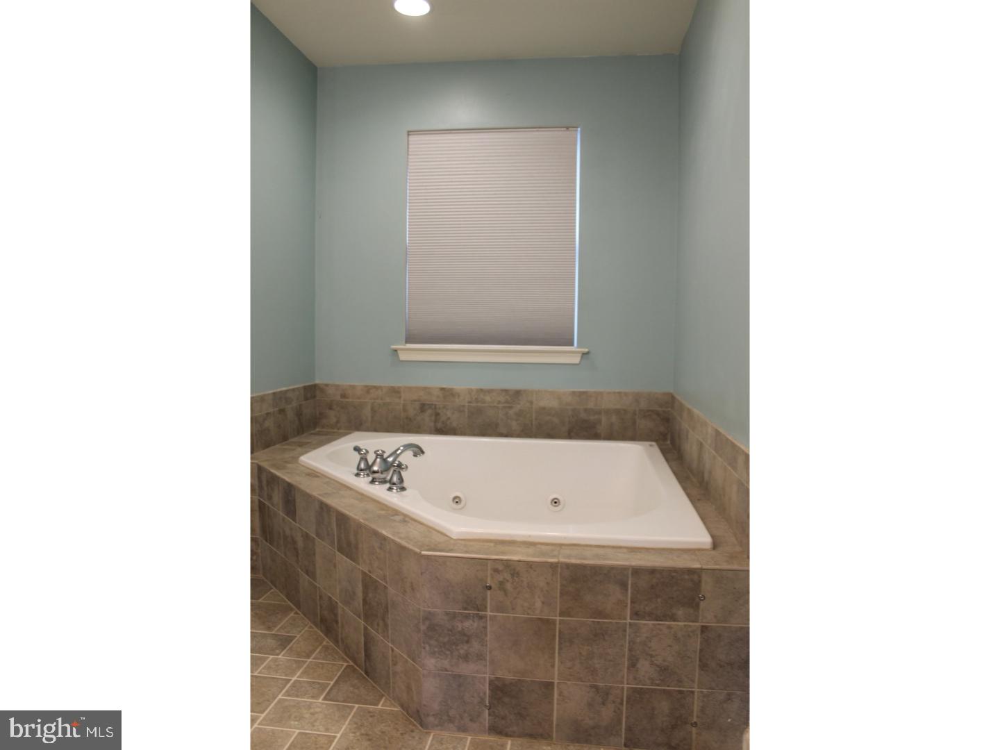 RIDGEVIEW - Residential