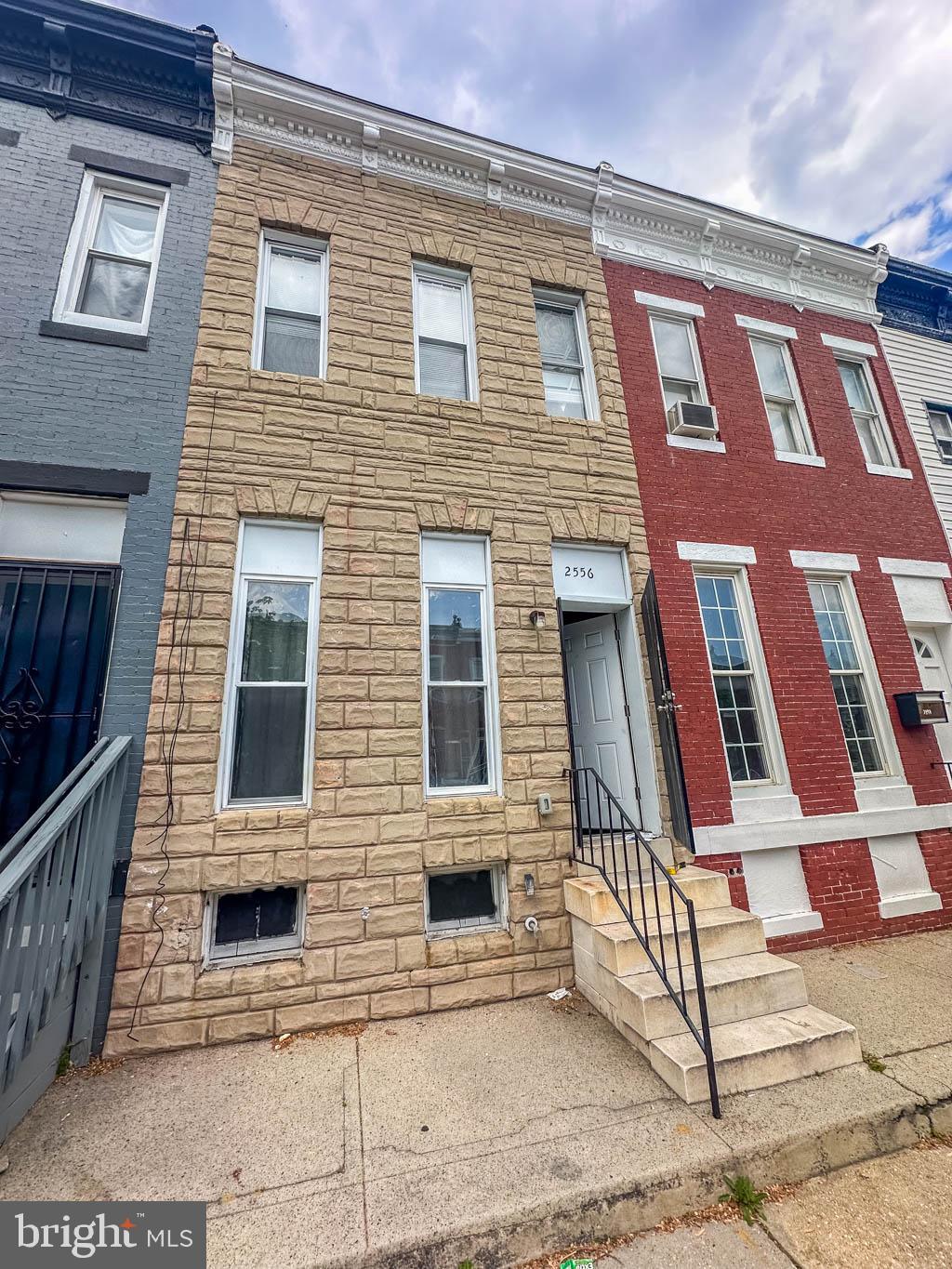 INVESTMENT OPPORTUNITY! Great opportunity to fix up and resell or update to add to your rental portfolio. 3 bedrooms and 1 full bath with an unfinished basement. Sold As-Is! Buyer responsible for clearing any vacant property notice after settlement if one exists.