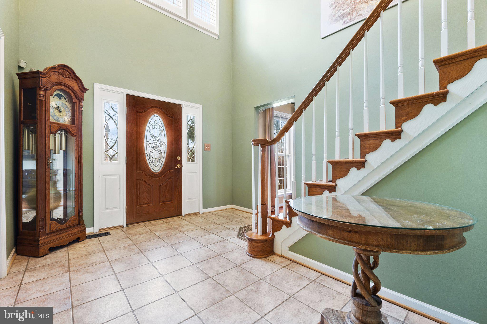 LOCUST HILL - Residential