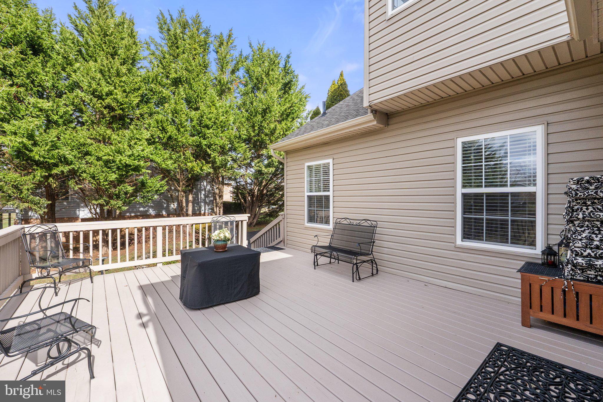 LOCUST HILL - Residential