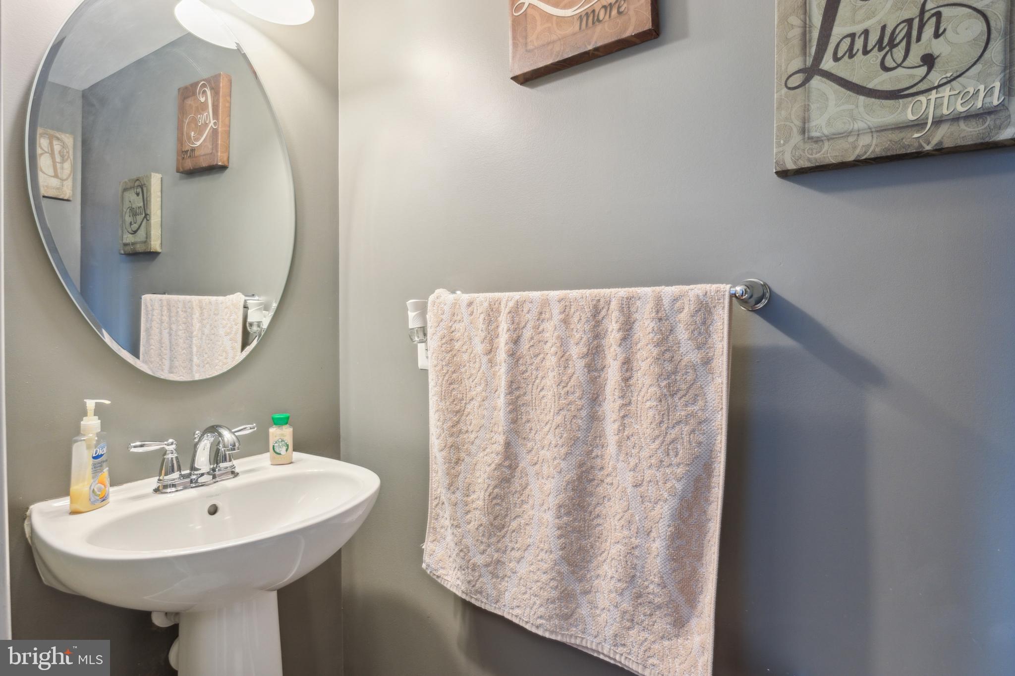 HOWARD SQUARE - Residential Lease