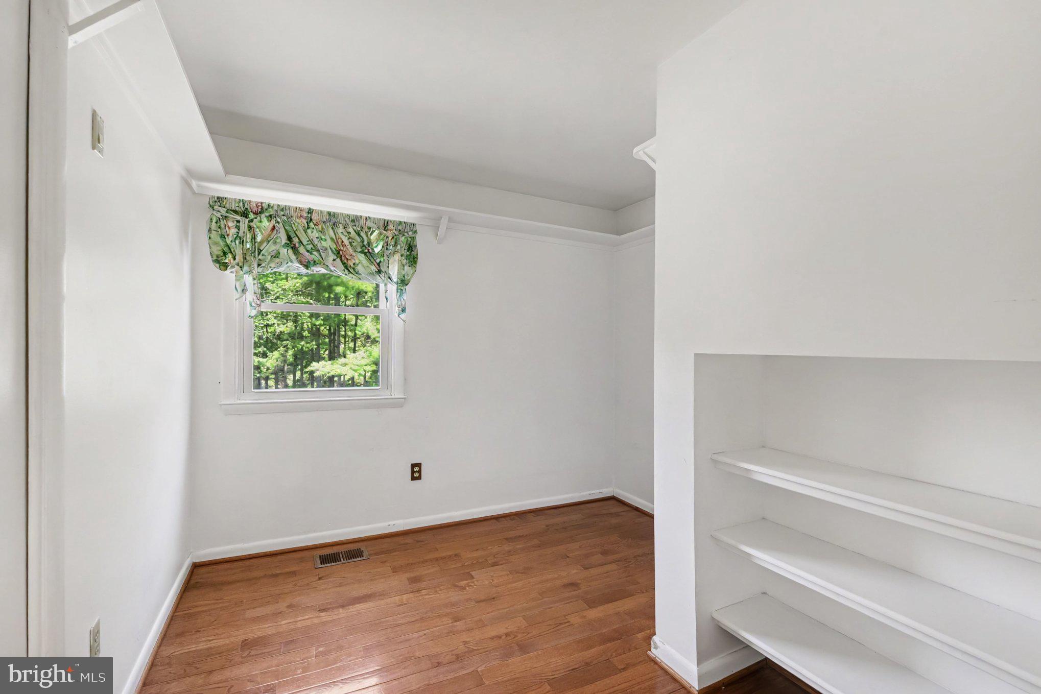 RIDGELY ESTATES - Residential