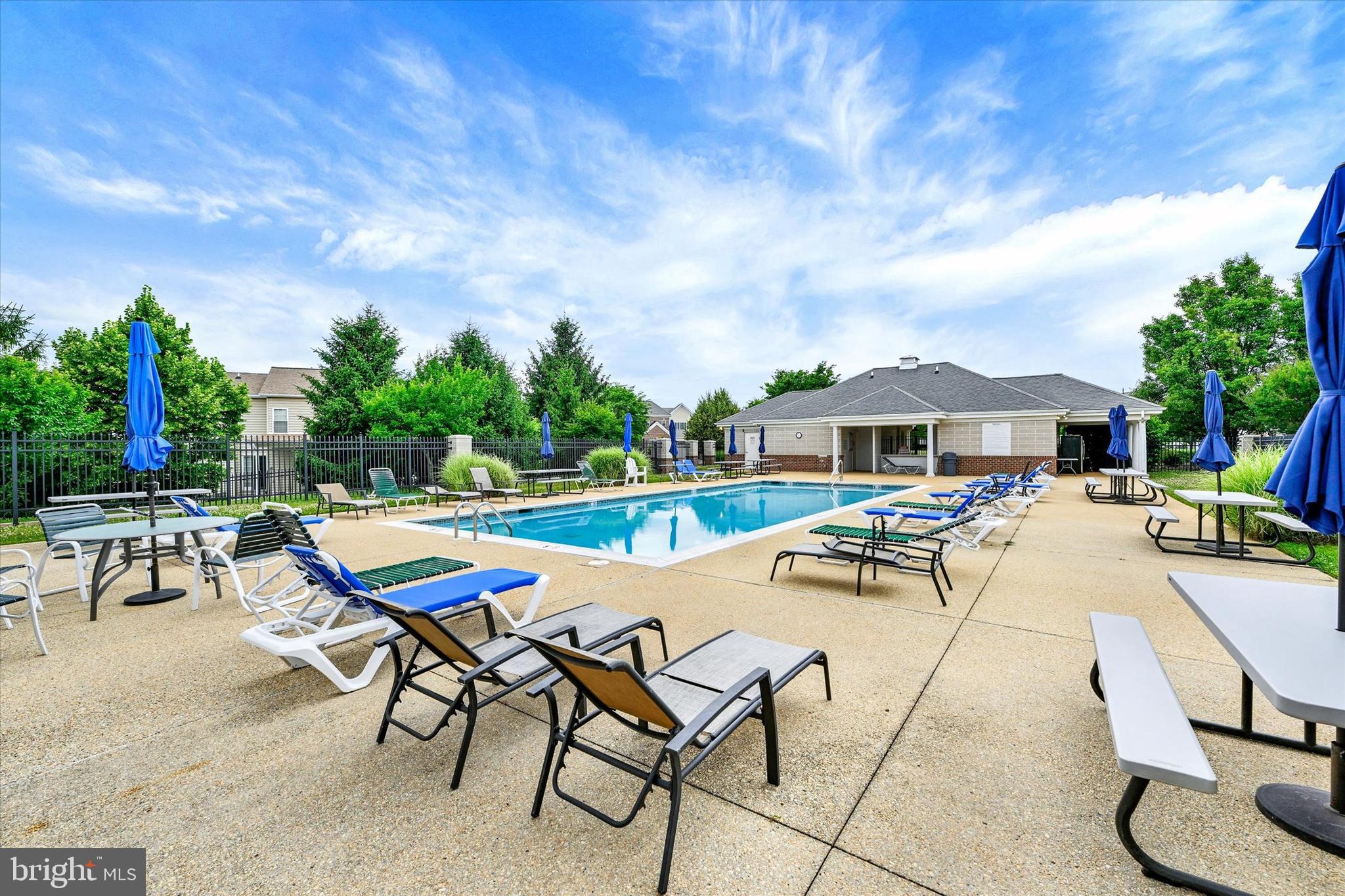 MOORES MEADOWS - Residential