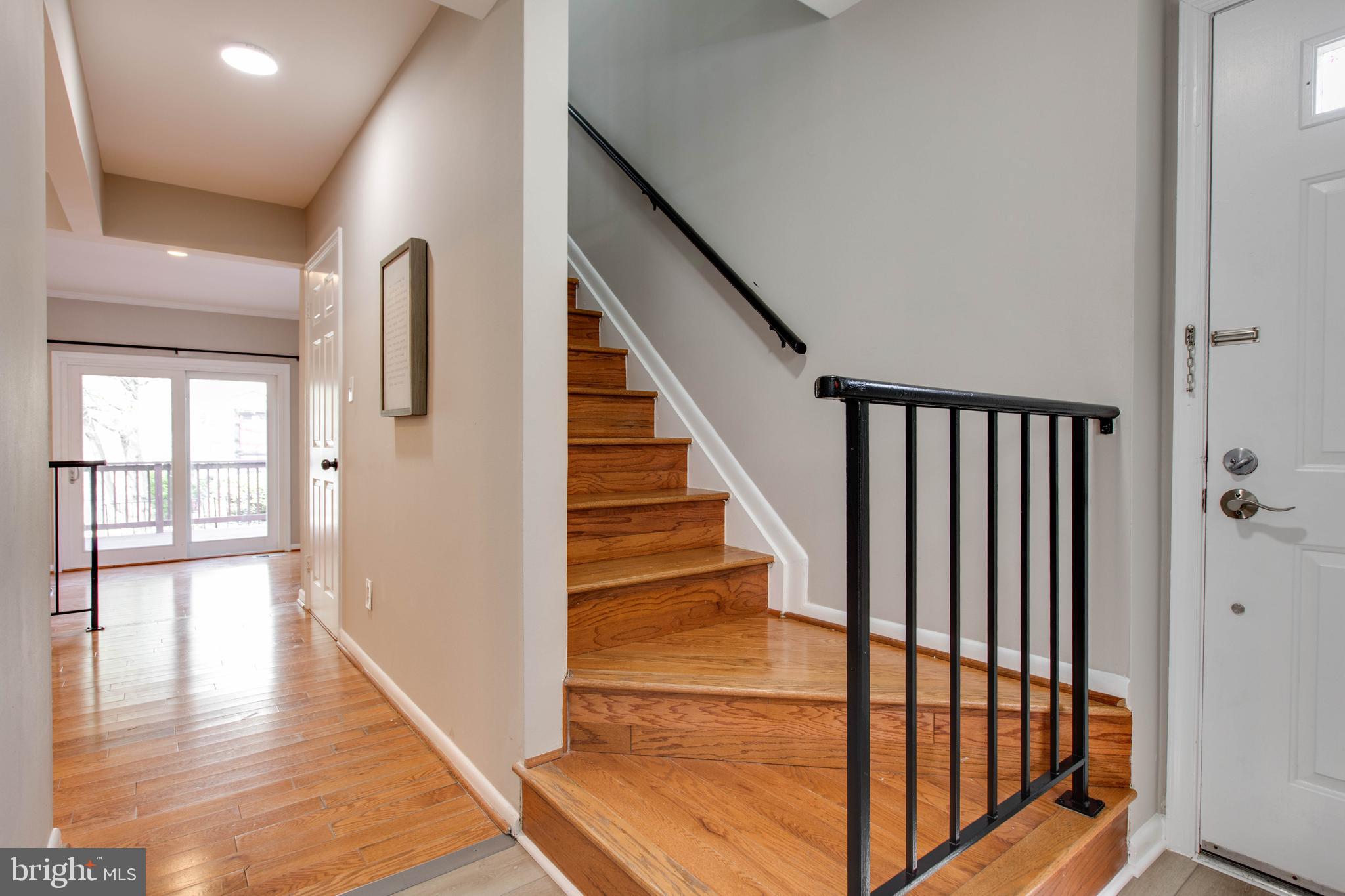 GOVERNORS LANDING - Residential