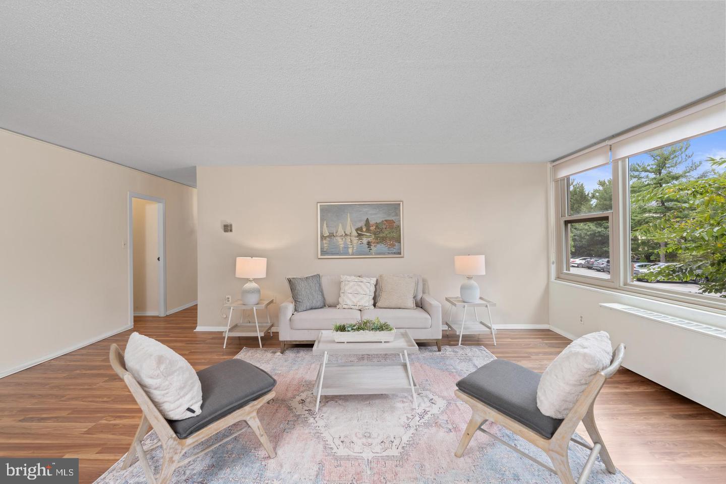 ROLAND PARK - Residential Lease