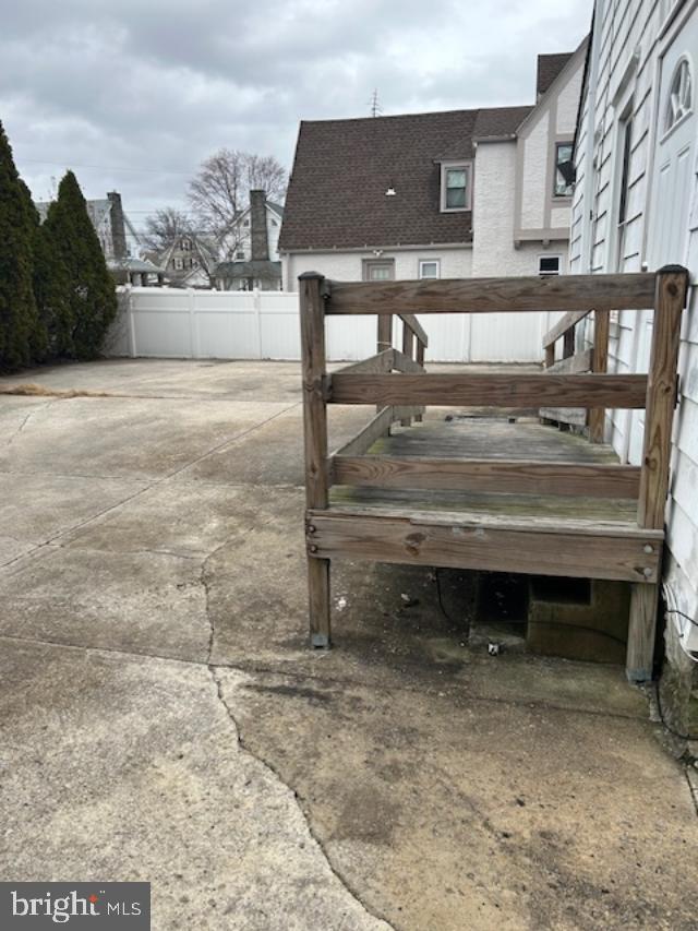 ARONIMINK - Residential Lease