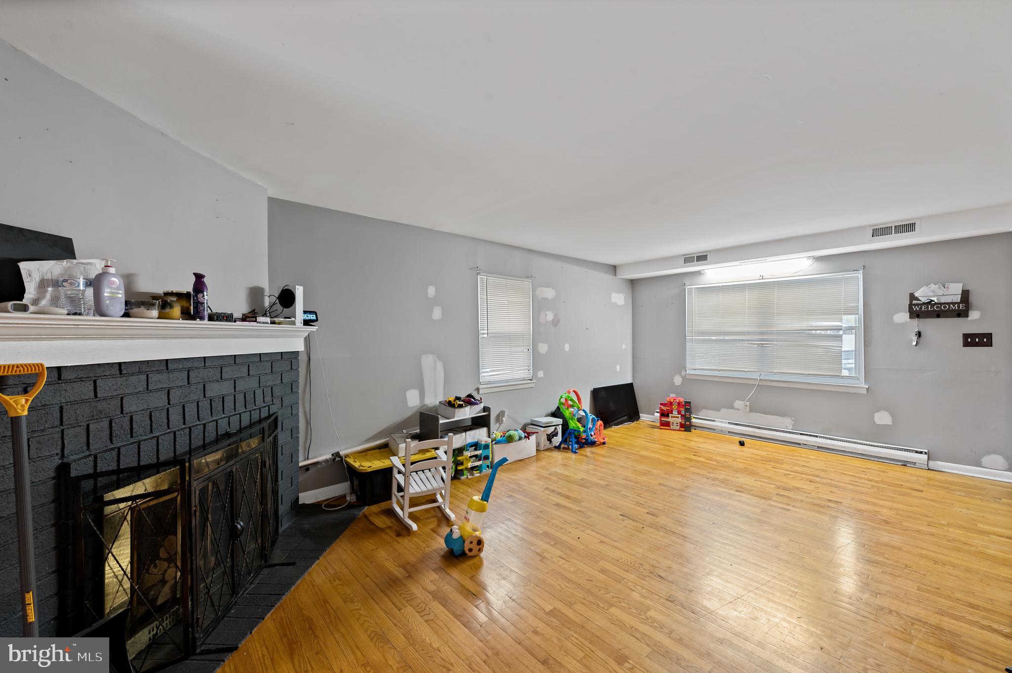 ALLENTOWN - Residential