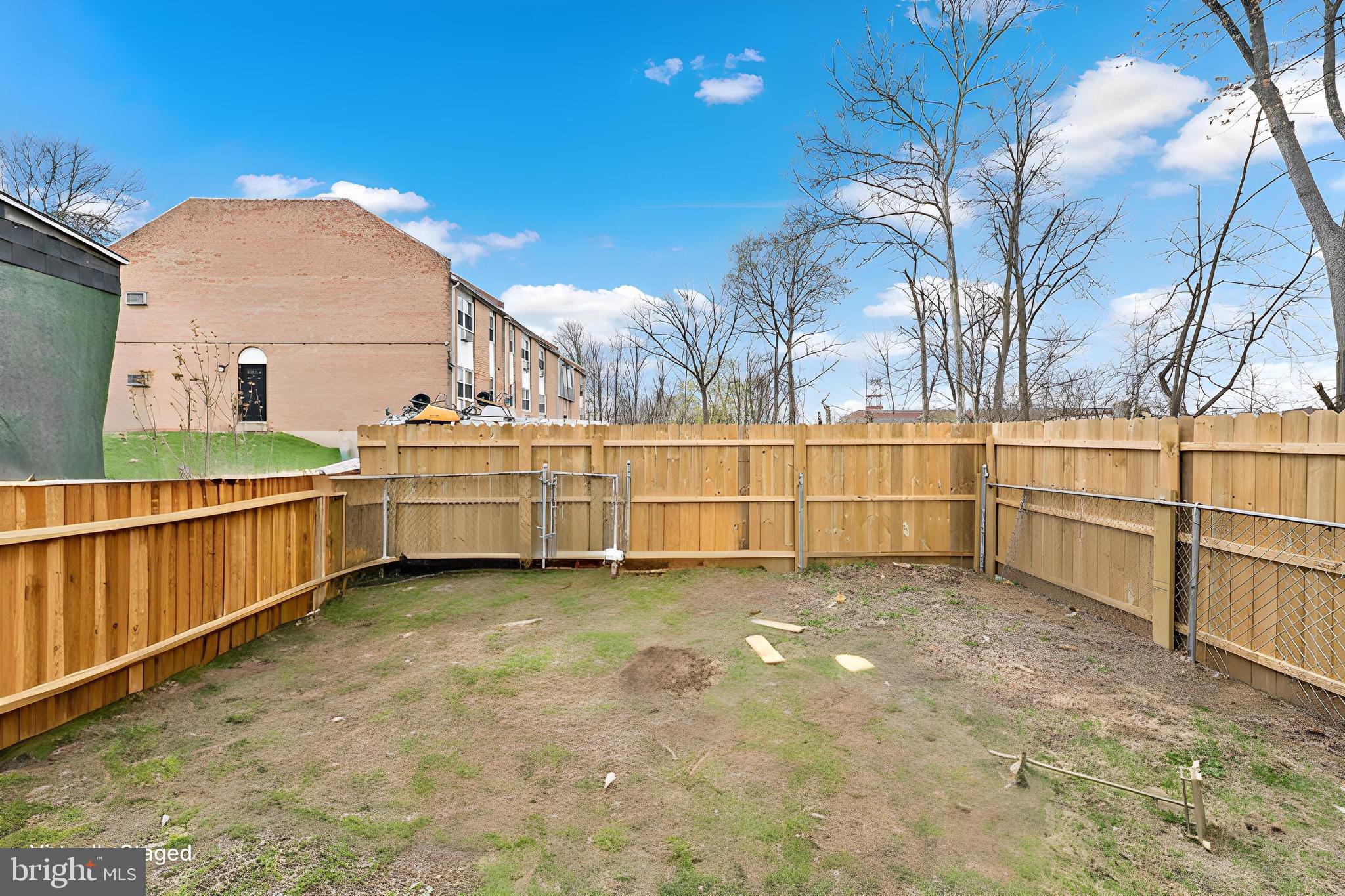 ALLENTOWN - Residential