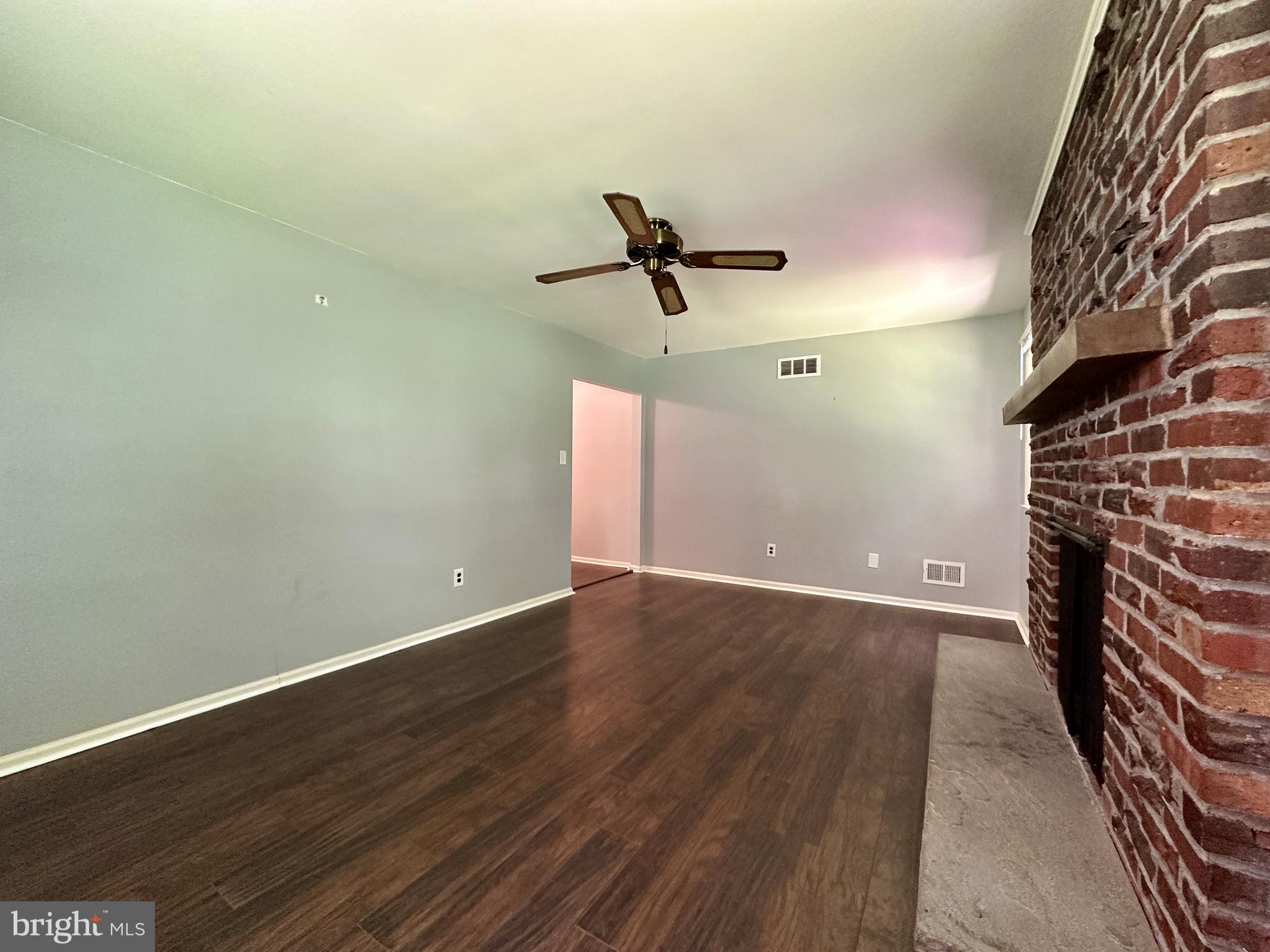 ARUNDEL - Residential