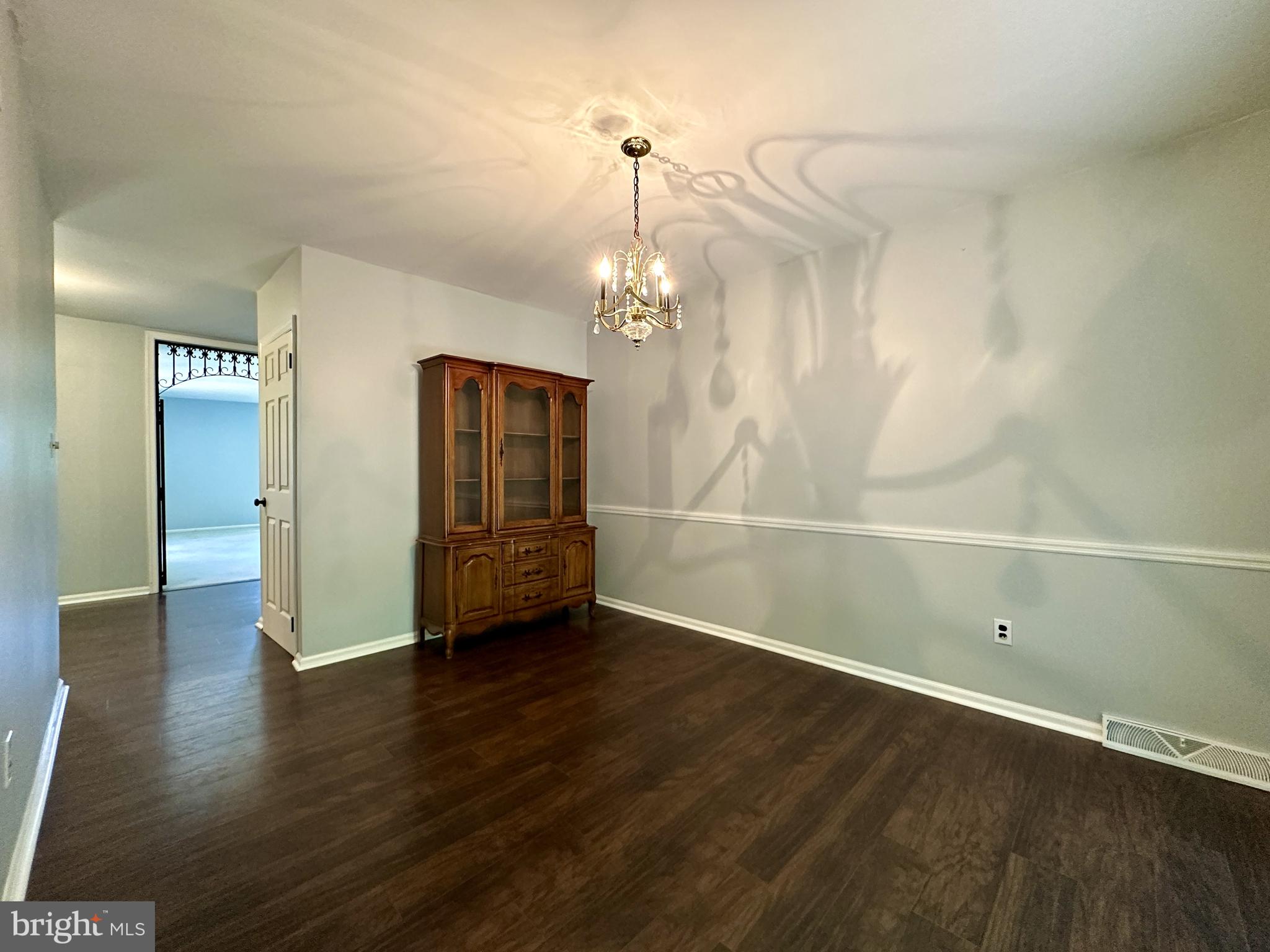 ARUNDEL - Residential