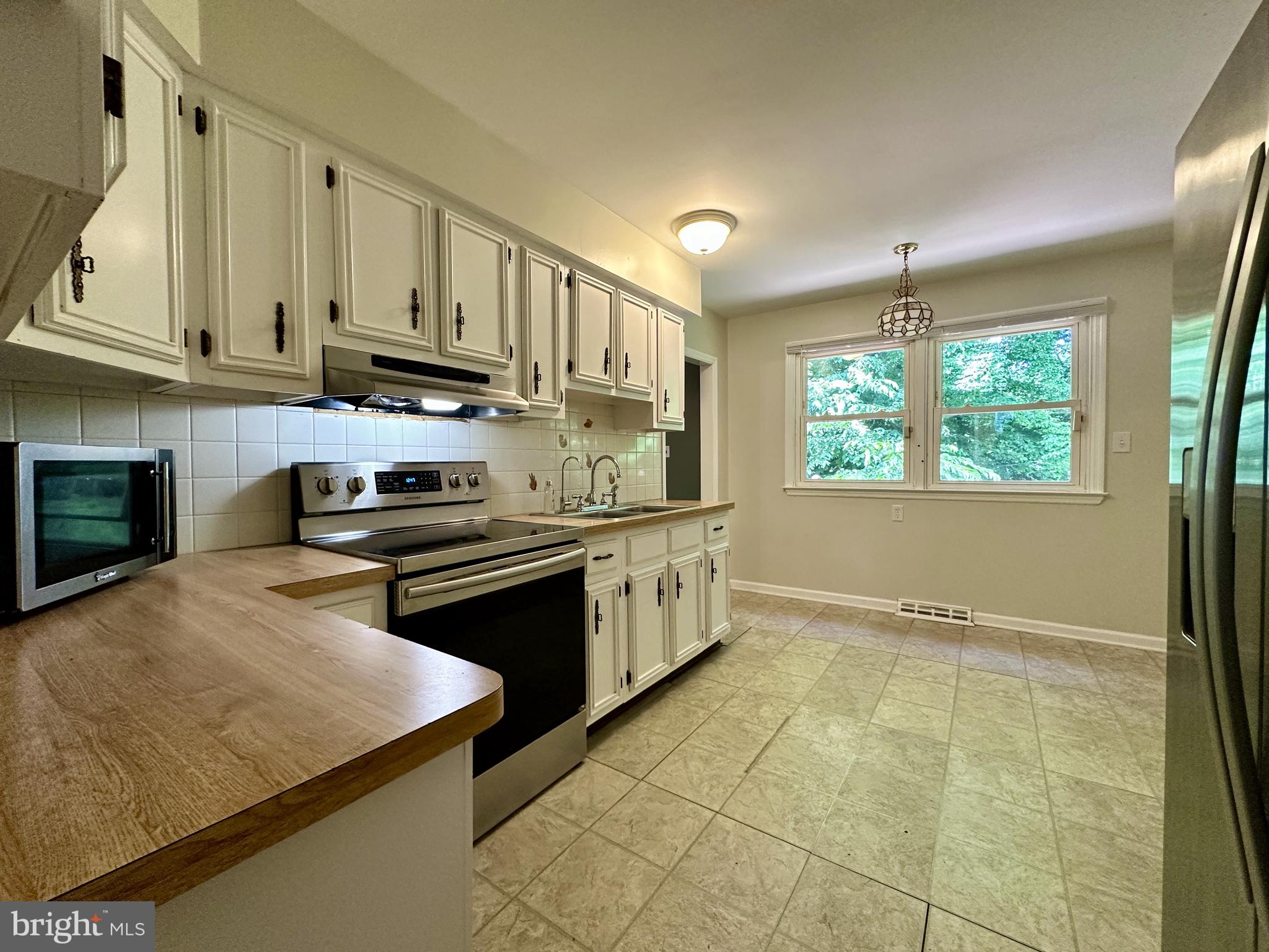 ARUNDEL - Residential