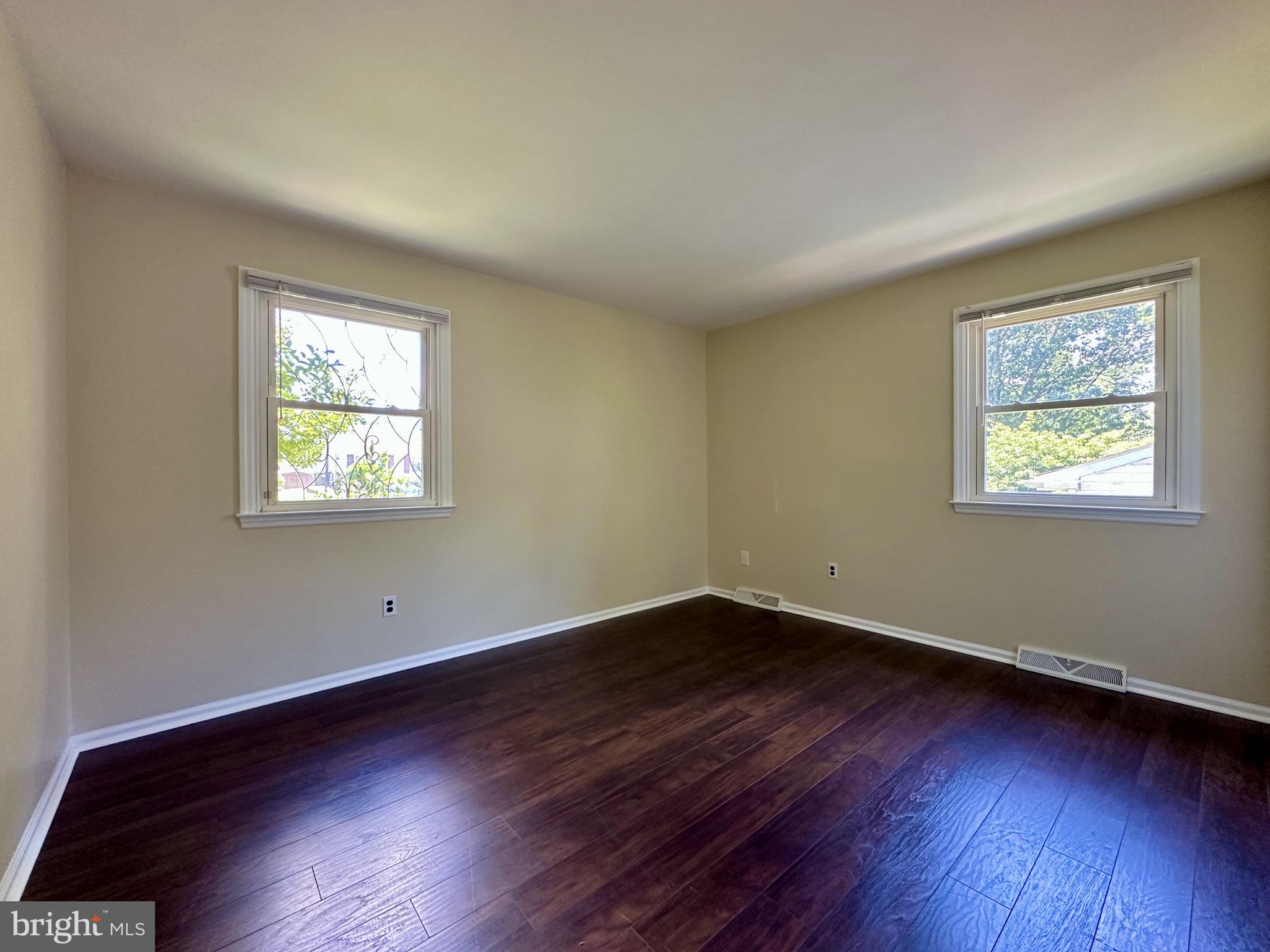 ARUNDEL - Residential